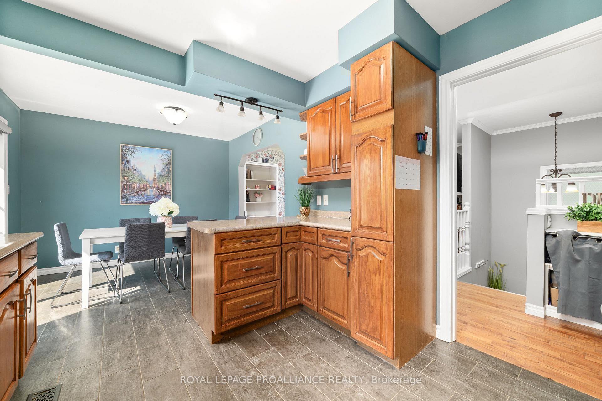 209 Townsend Road photo 18