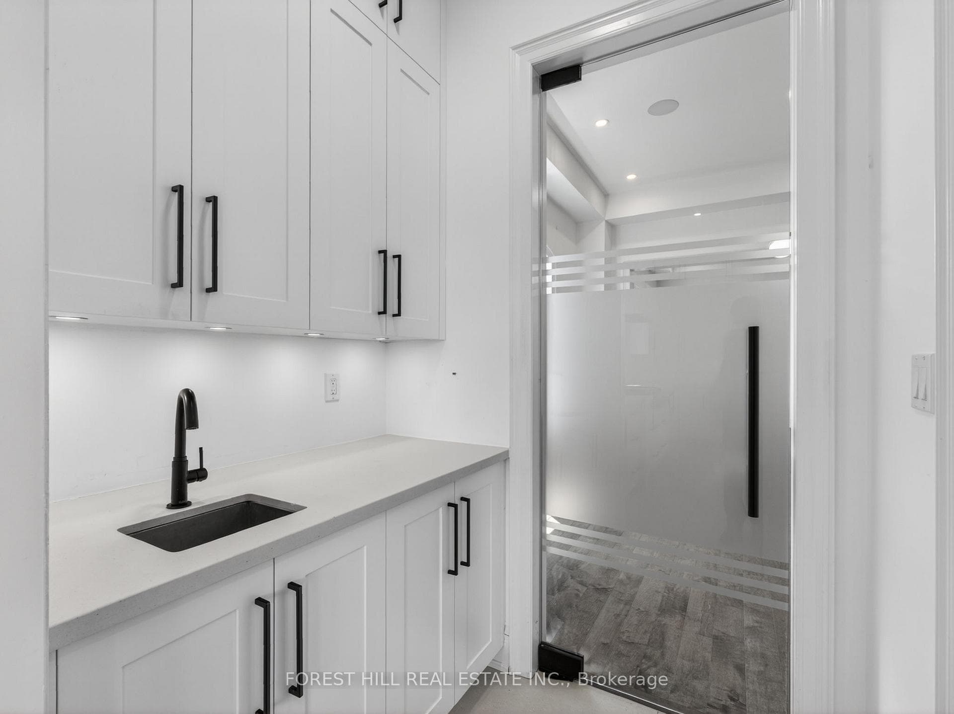 41 Elmers Lane photo 11