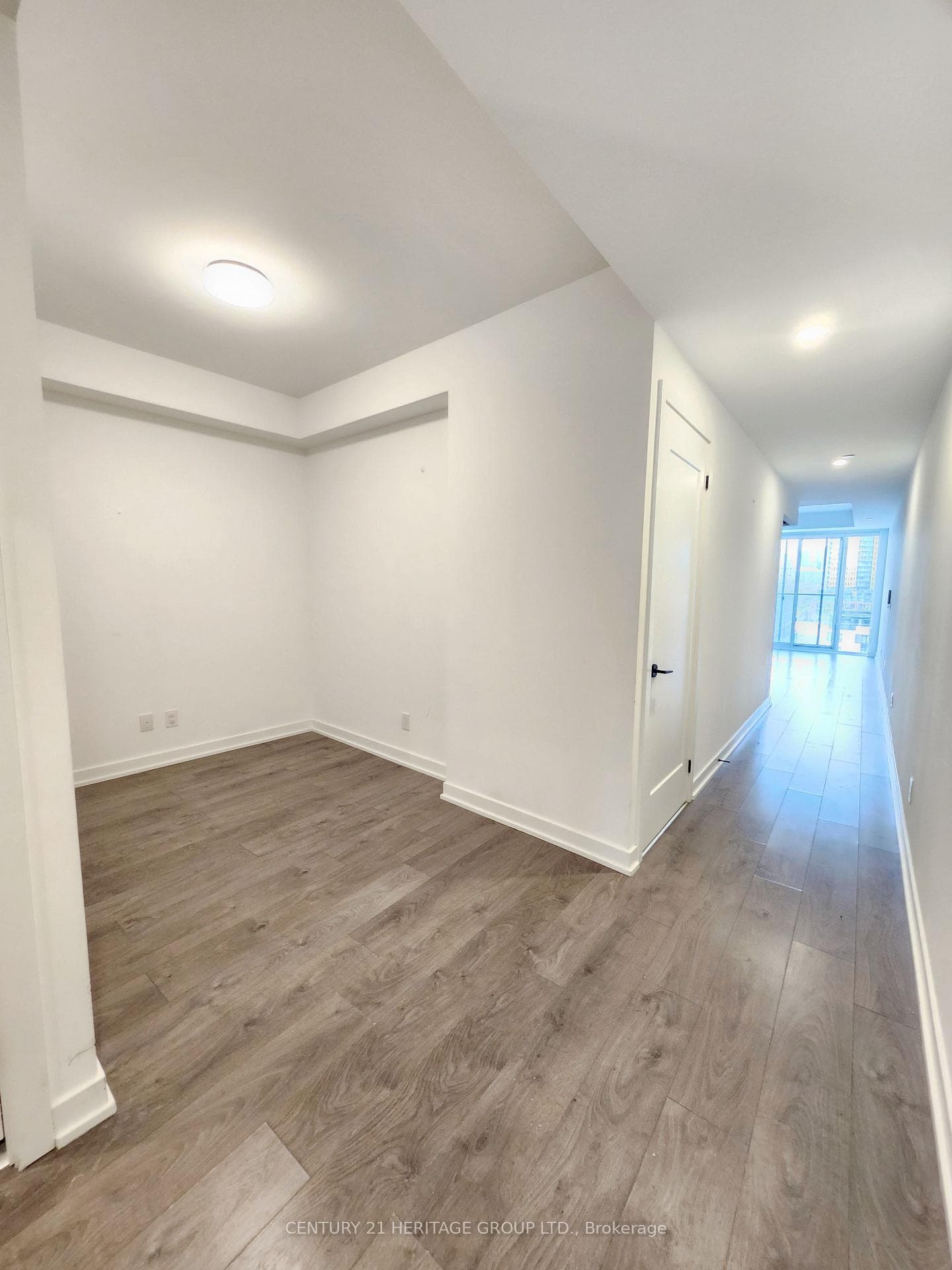 5 Defries Street Unit 619 photo 17
