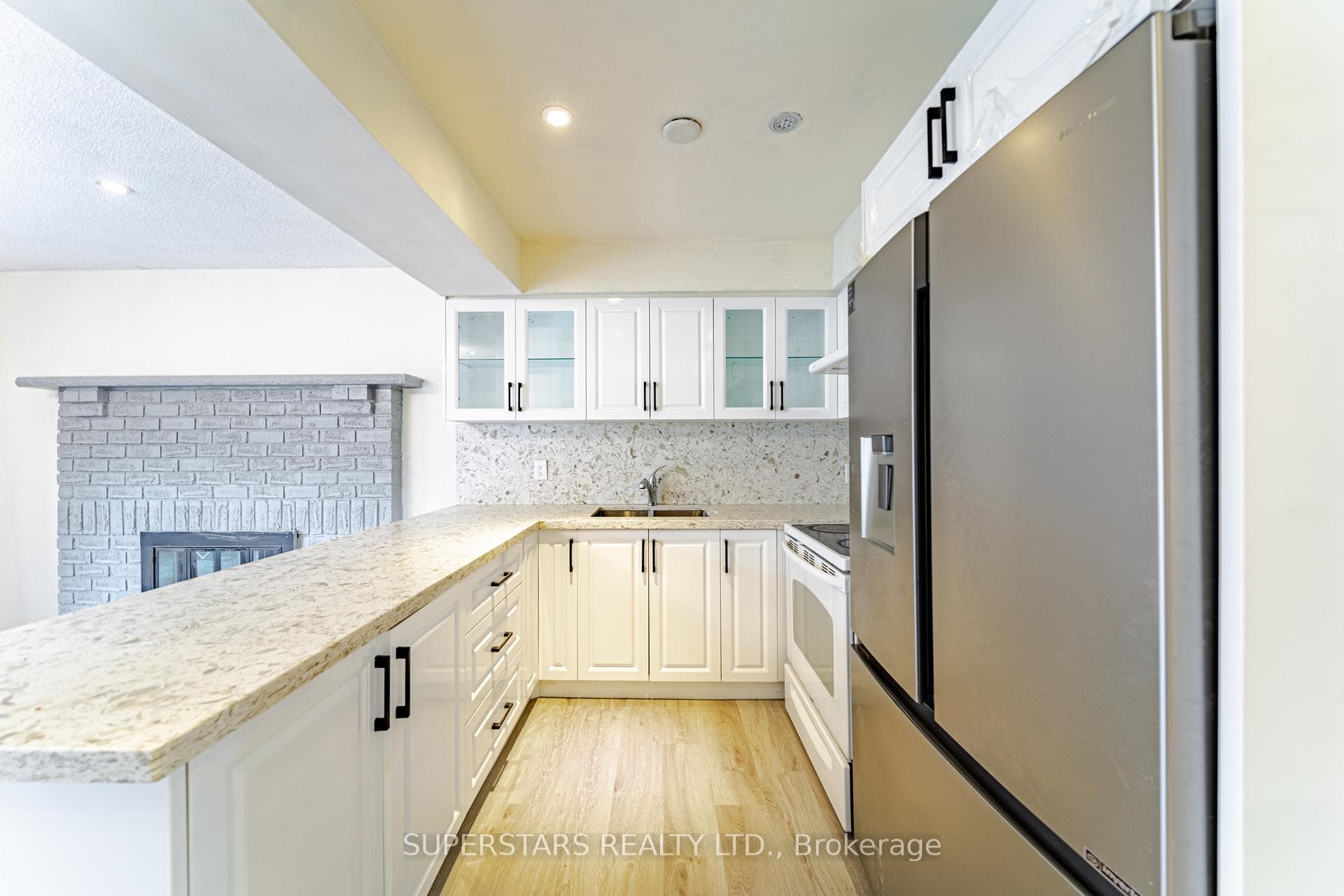 29 Sandy Haven Drive photo 6
