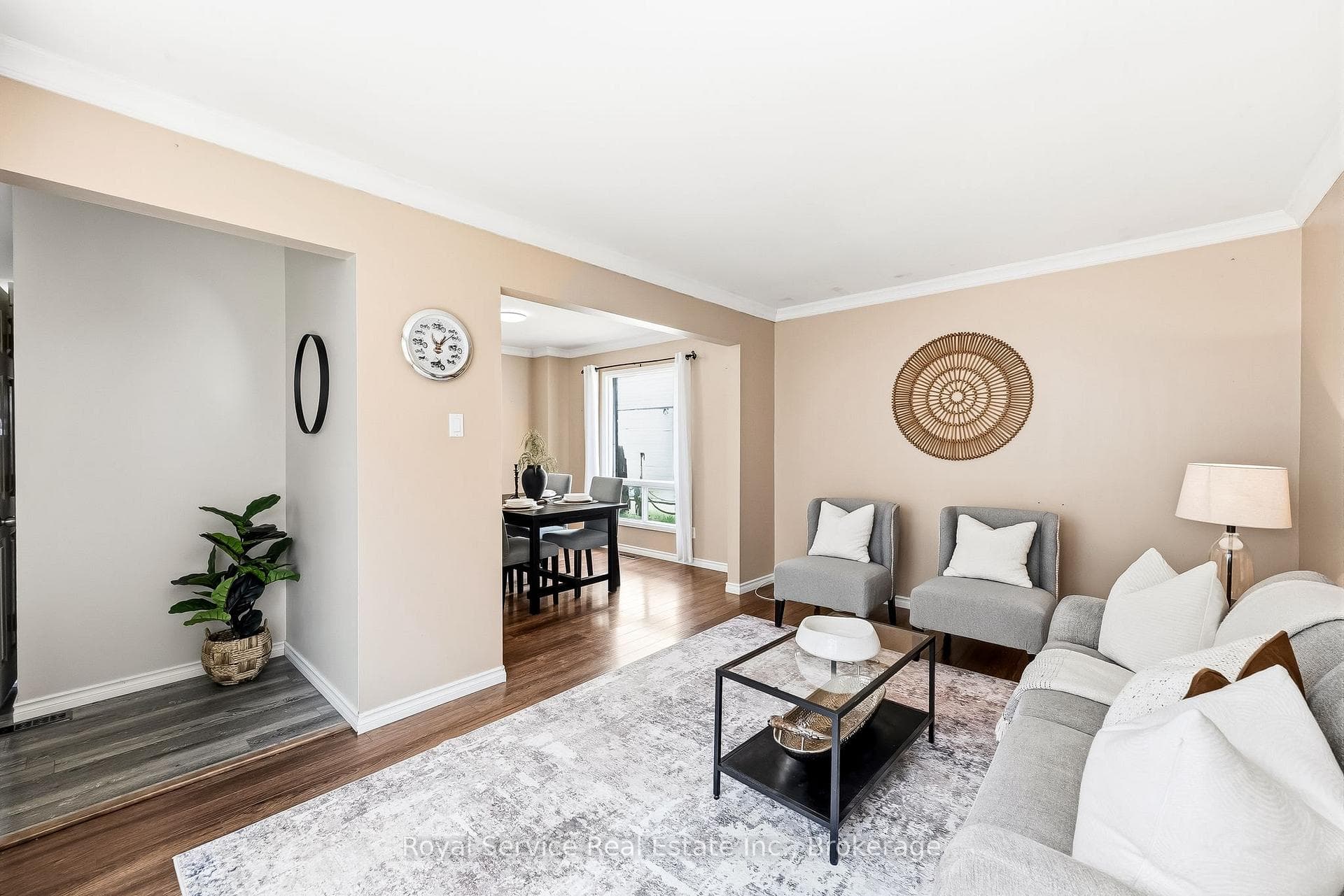 6 Gilmour Drive photo 9