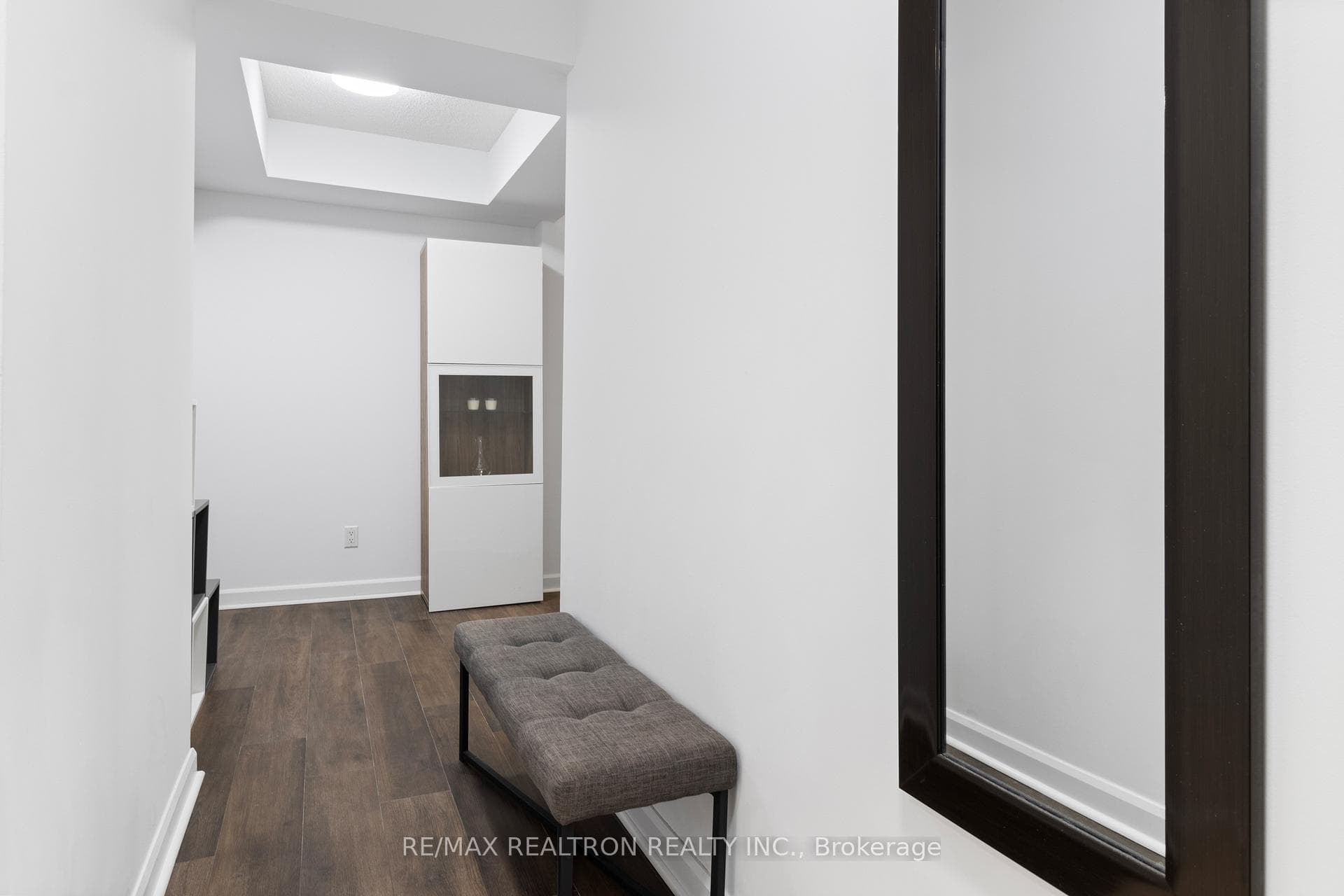 8 Park Road Unit 2310 photo 10