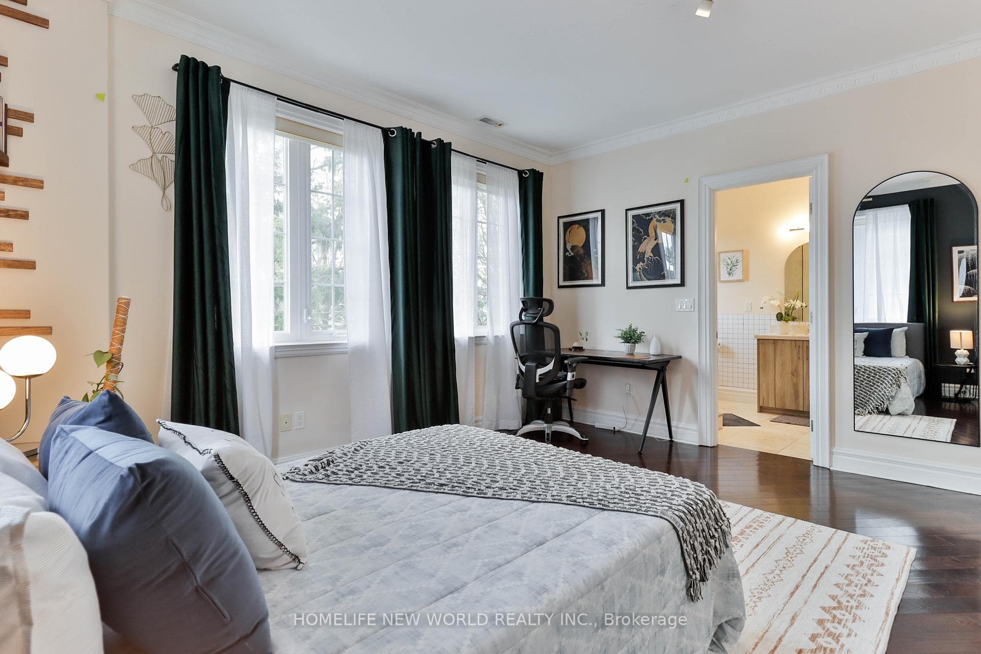 5 Oakcrest Avenue photo 29
