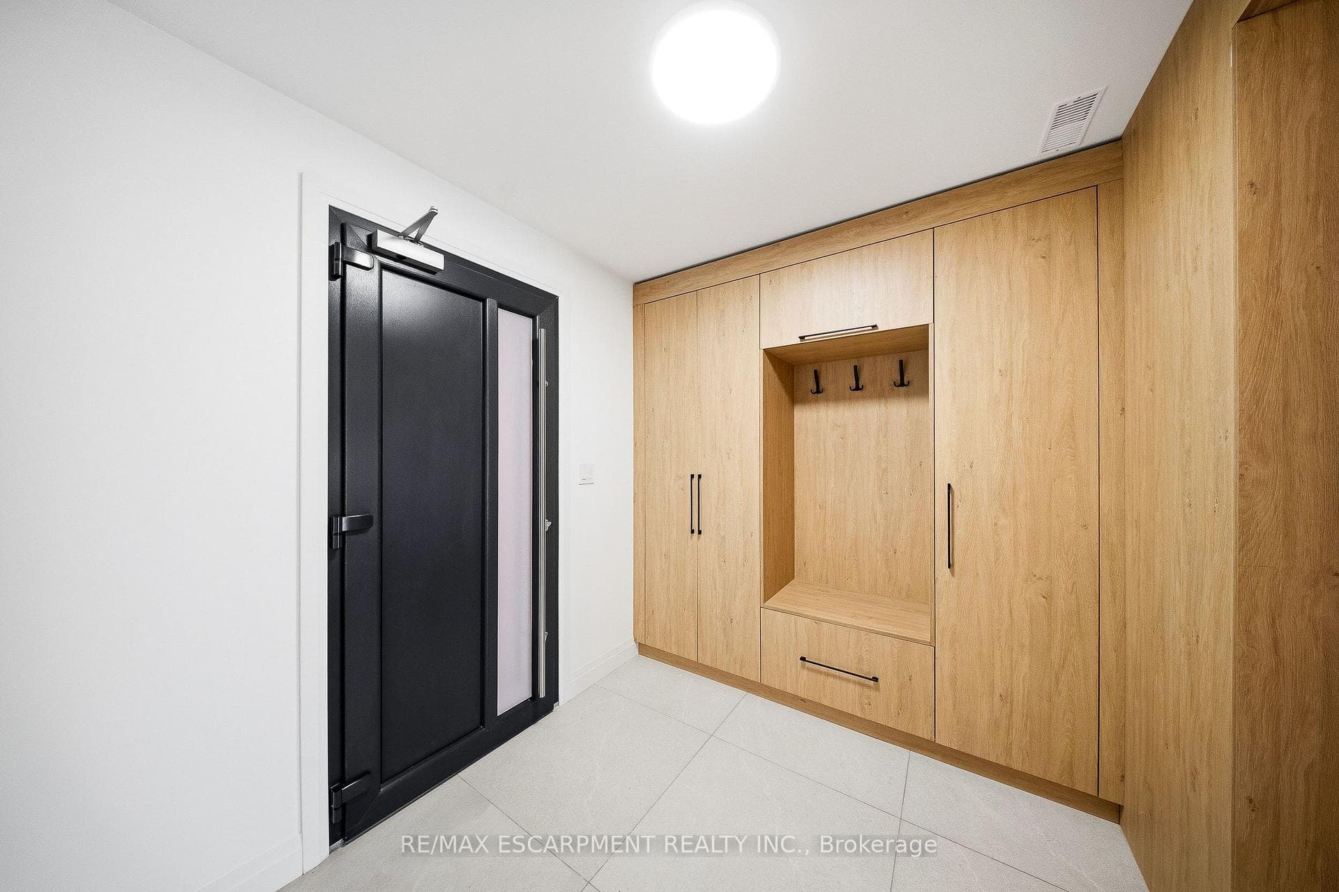 33 Horizon Lane Unit 2 photo 5
