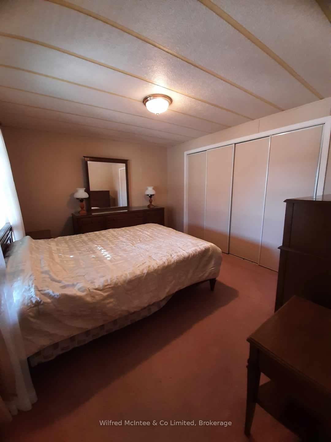 Master Bed Room