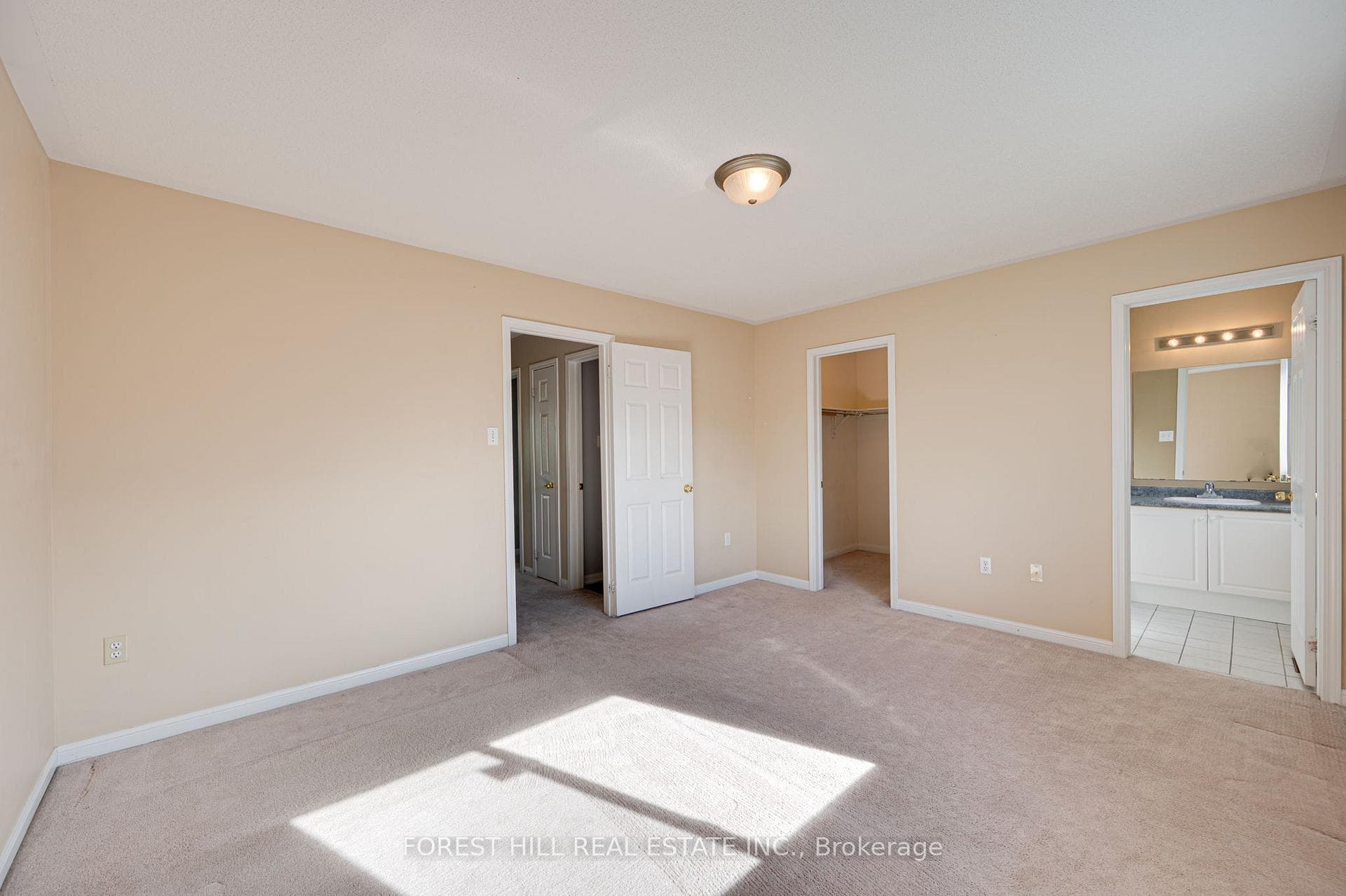 54 Livingston Road photo 21
