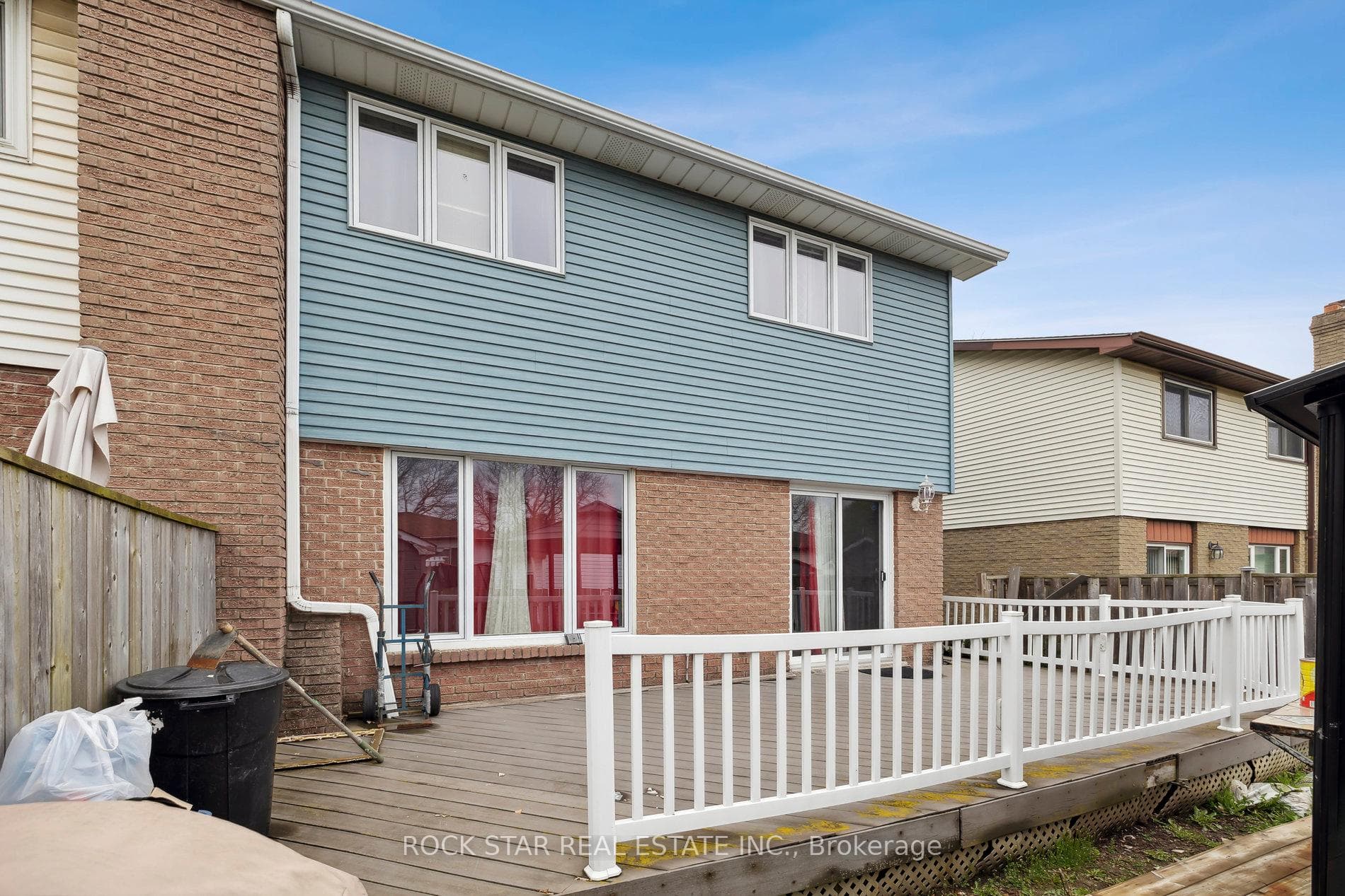 15 Beston Drive photo 36
