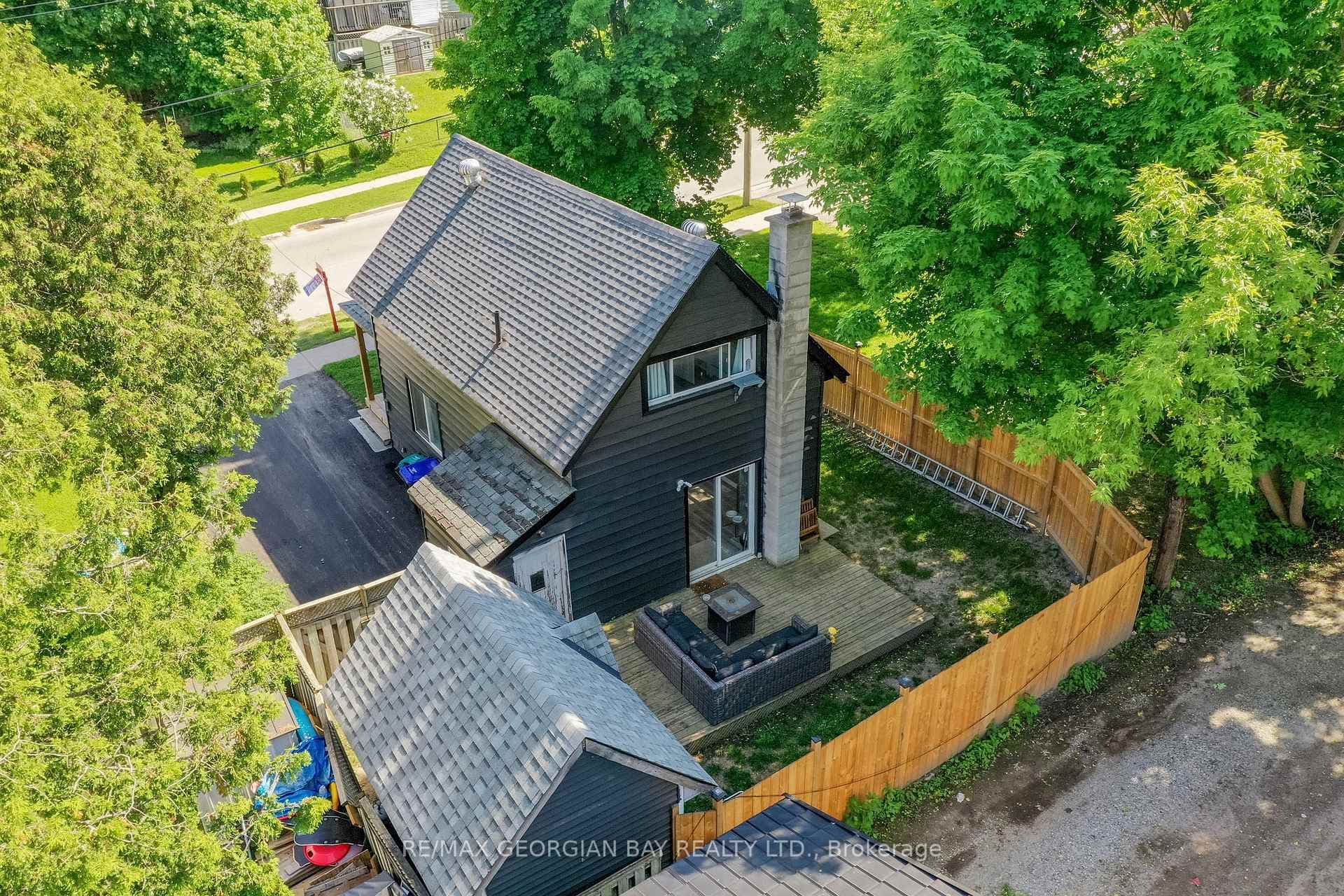 314 Bay Street photo 27
