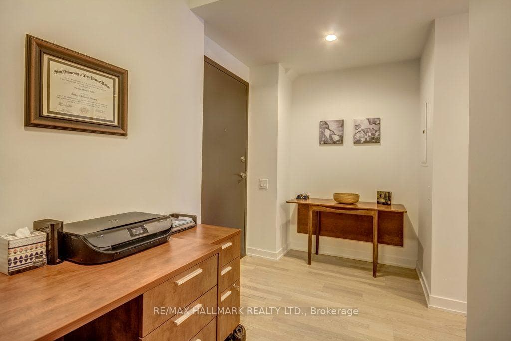 60 Haslett Avenue Unit 305 photo 5