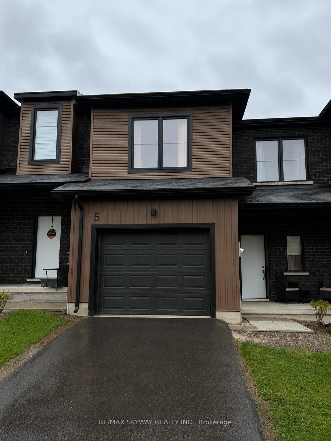 5 Trailside Drive photo 3