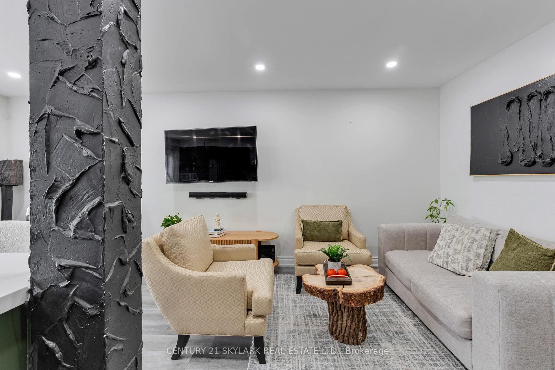 10 Cadham Boulevard Unit 18 photo 13