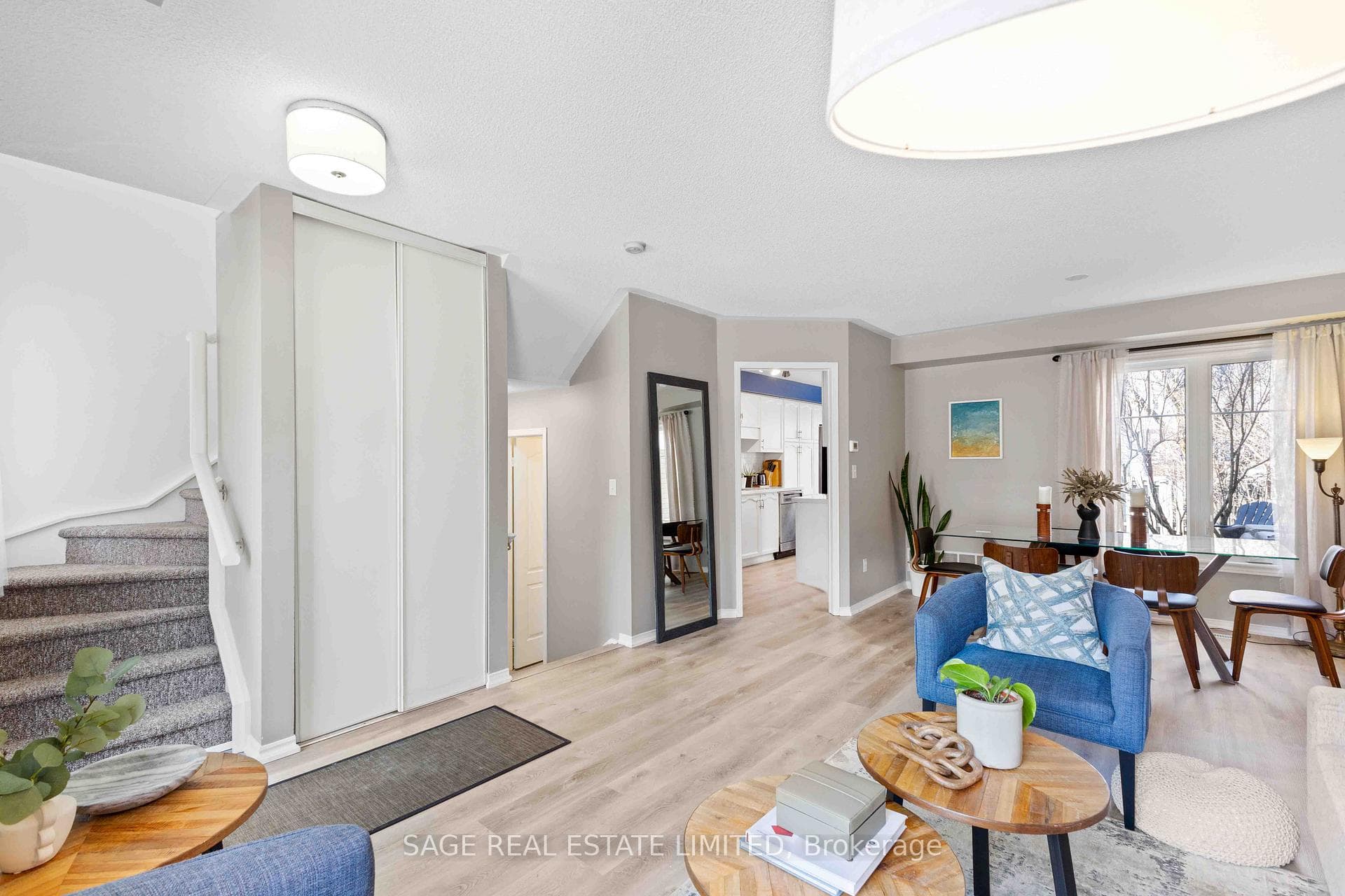 307 Balsam Street photo 16
