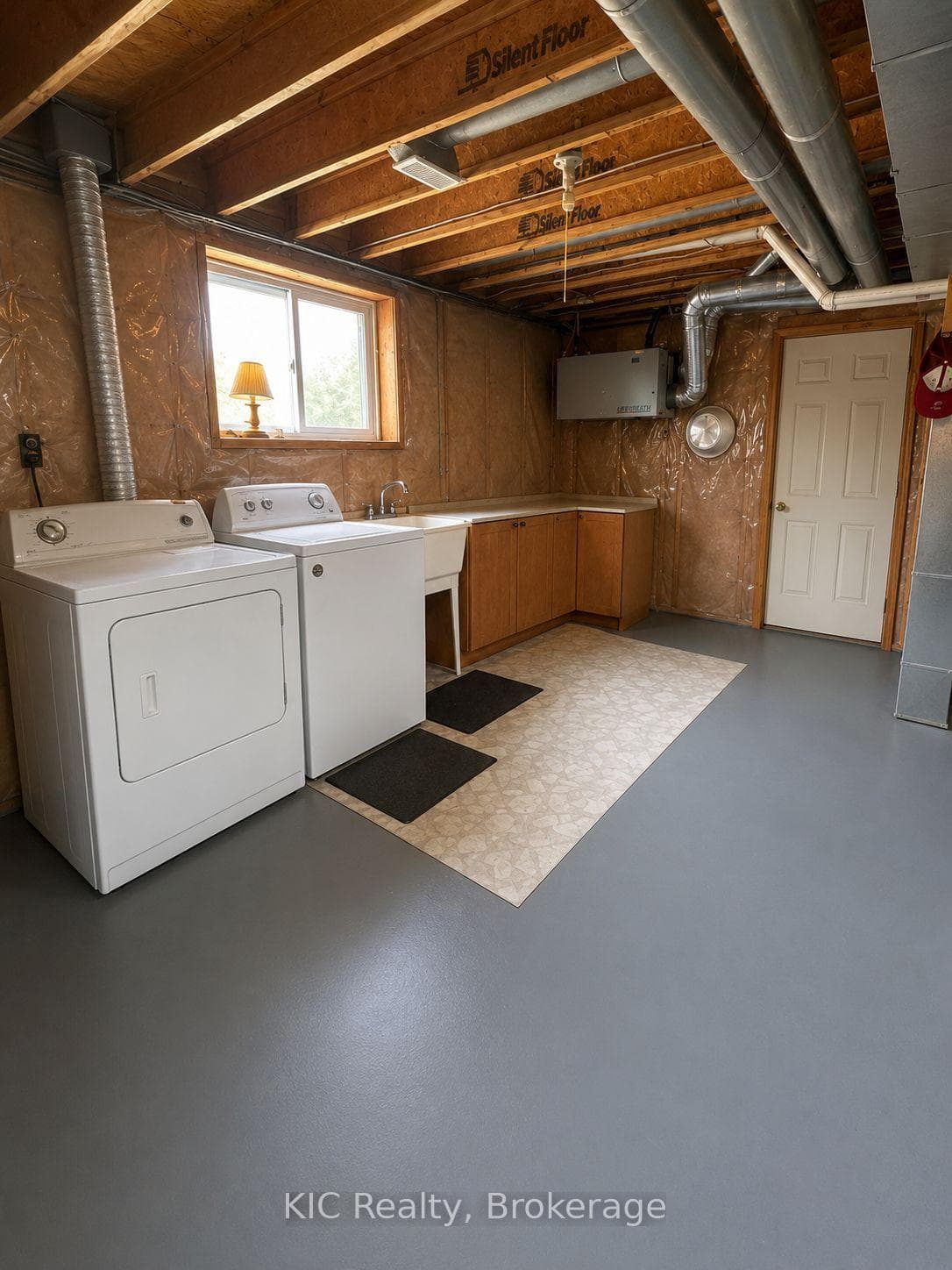 221 Jones Road photo 33