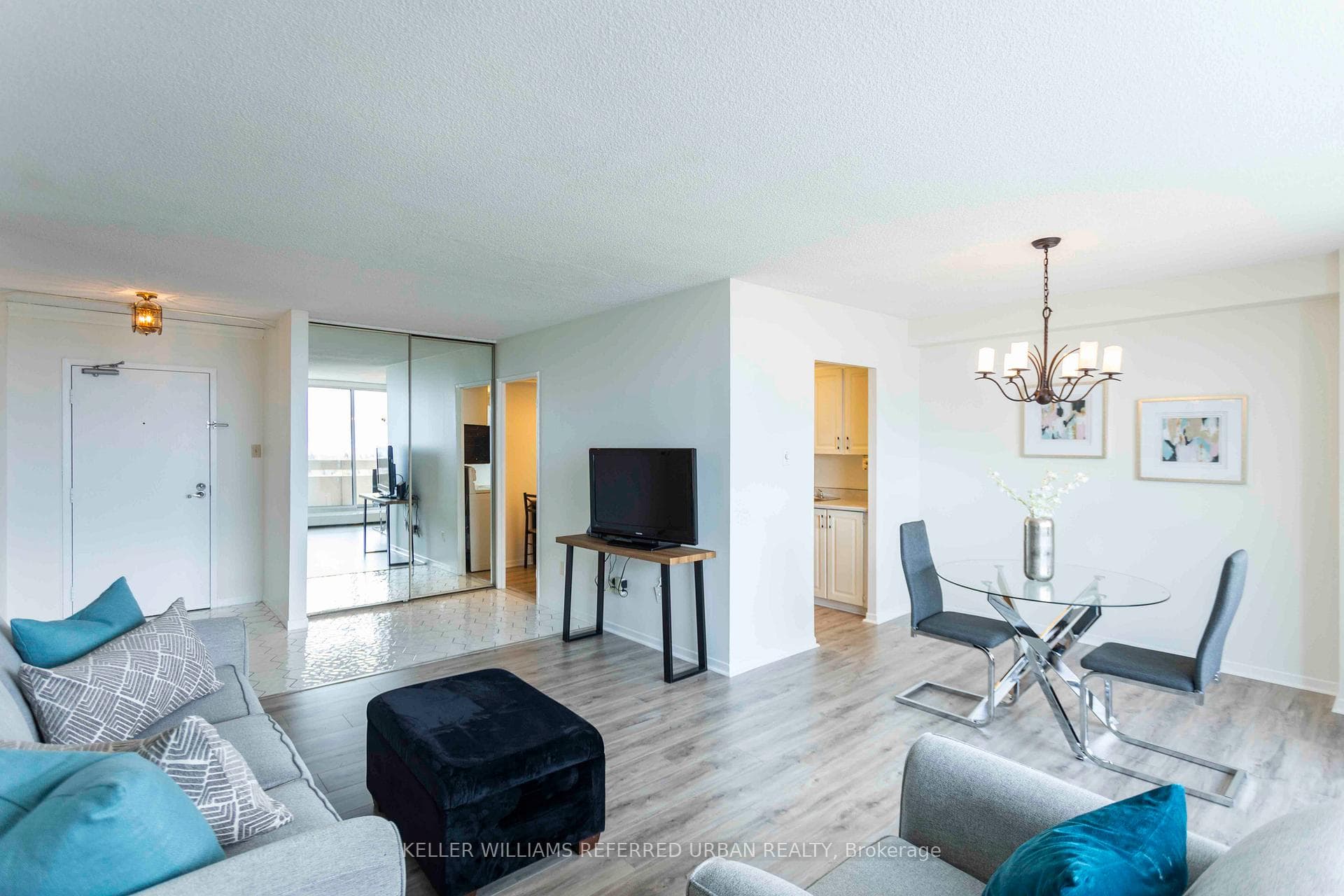 1210 Radom Street Unit 1608 photo 18