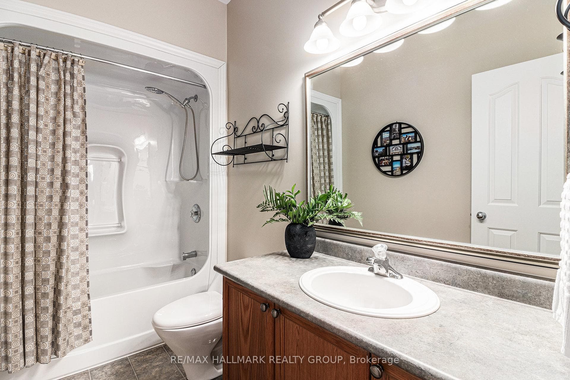 1830 Springridge Drive photo 26