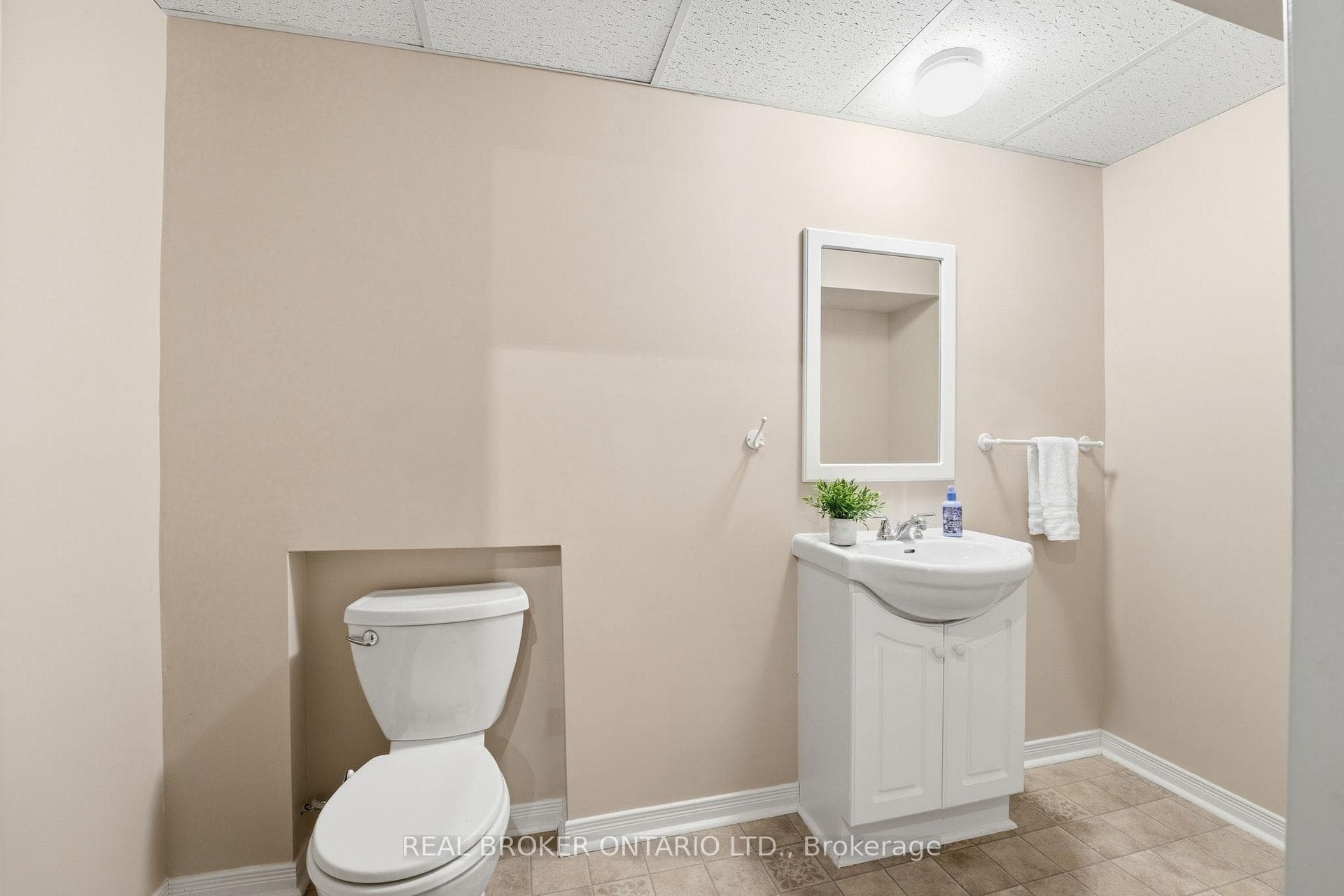 397 Statewood Drive photo 18