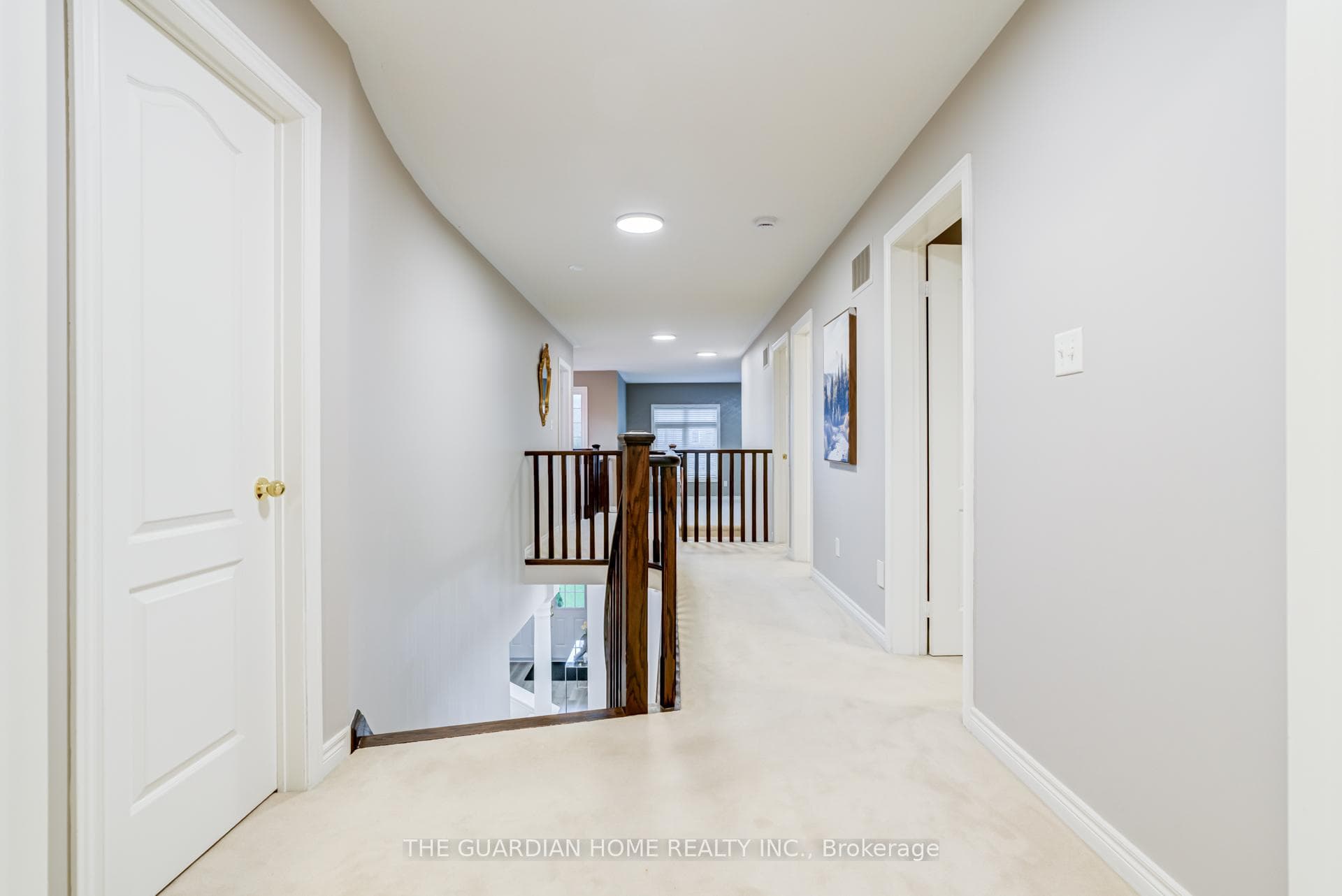 1214 Harlstone Crescent photo 27