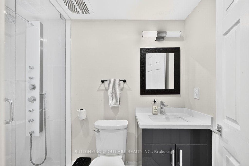 51 Princeton Road photo 39