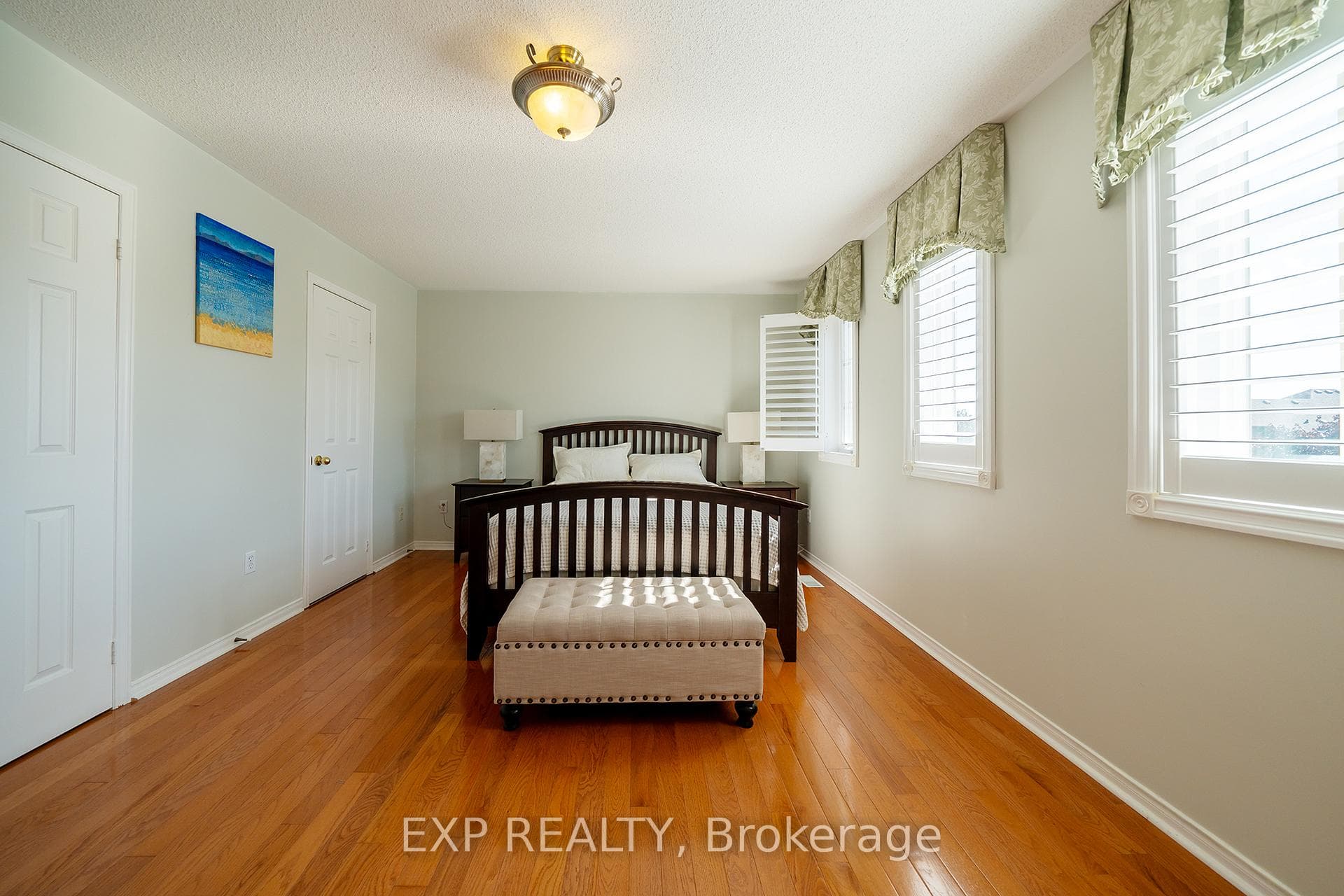 5400 Middleport Crescent photo 22