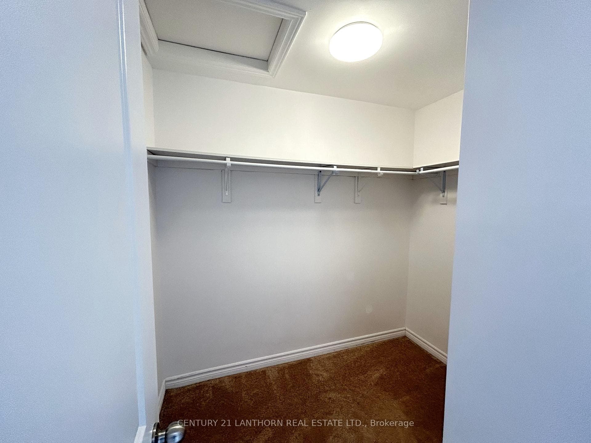 18 Tegan Court photo 28
