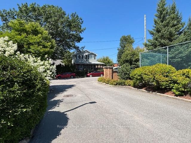 155 Timmins Street Unit 114 photo 8