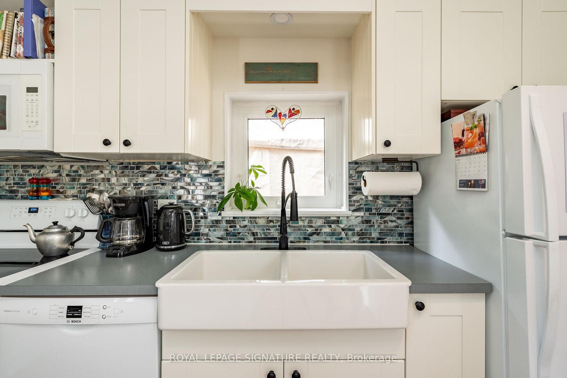 106 York Road photo 17