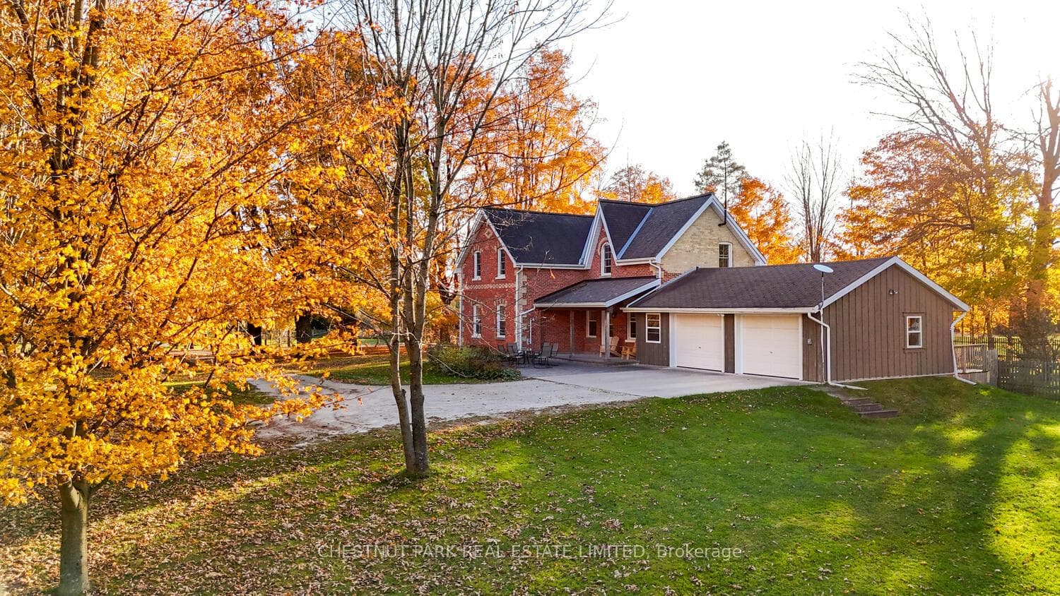743023 Sideroad 10 N/A photo 1