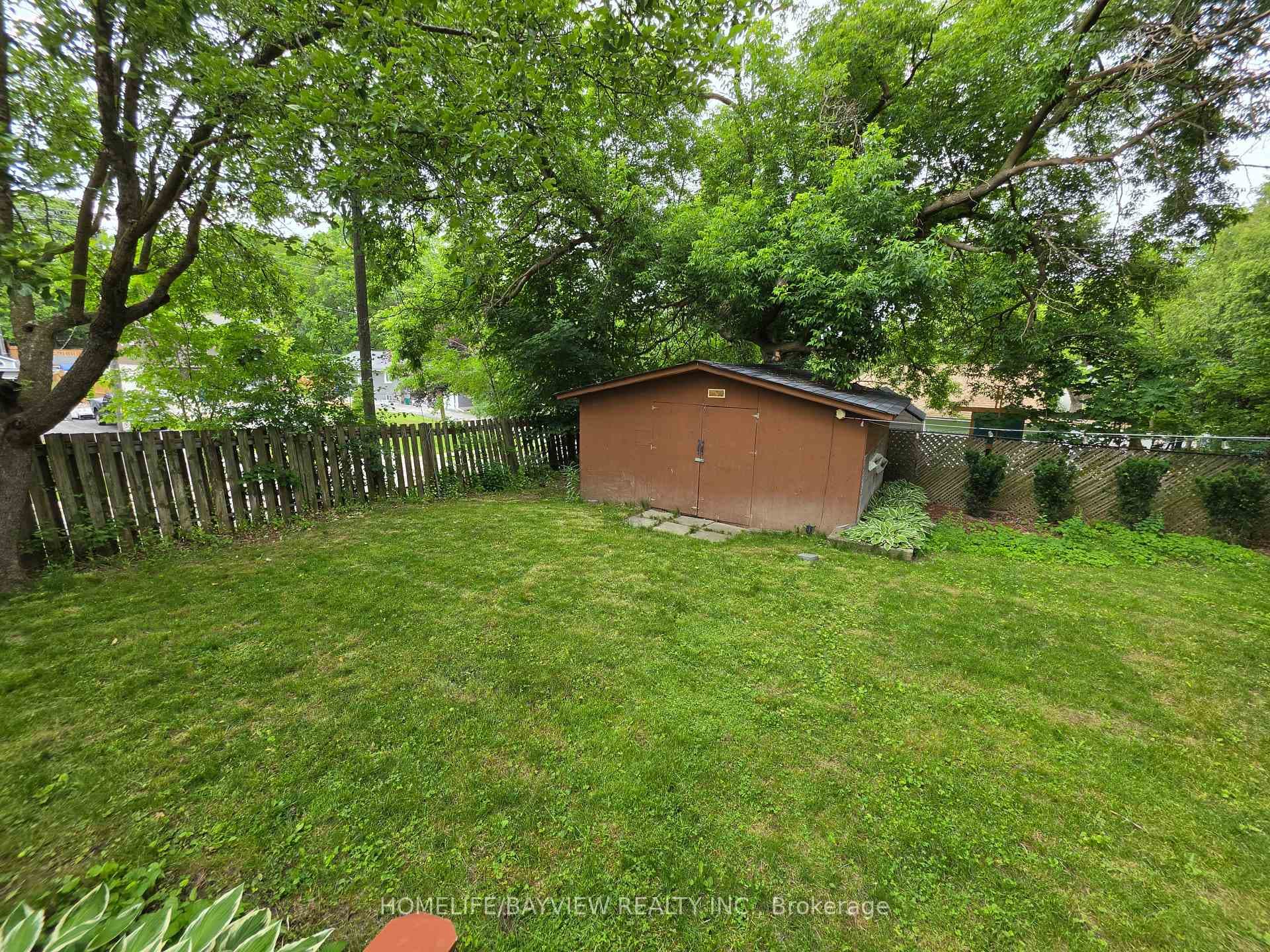 81 Denne Boulevard photo 13
