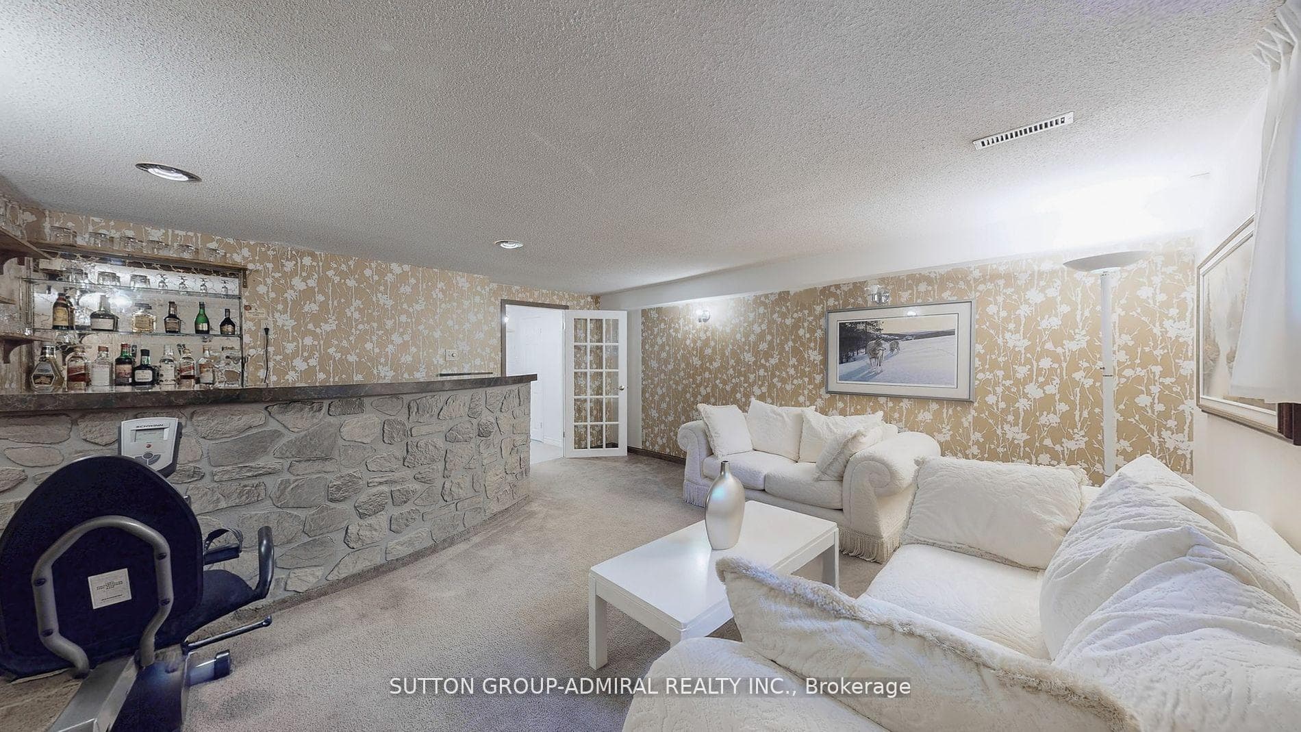 62 Shieldmark Crescent photo 36