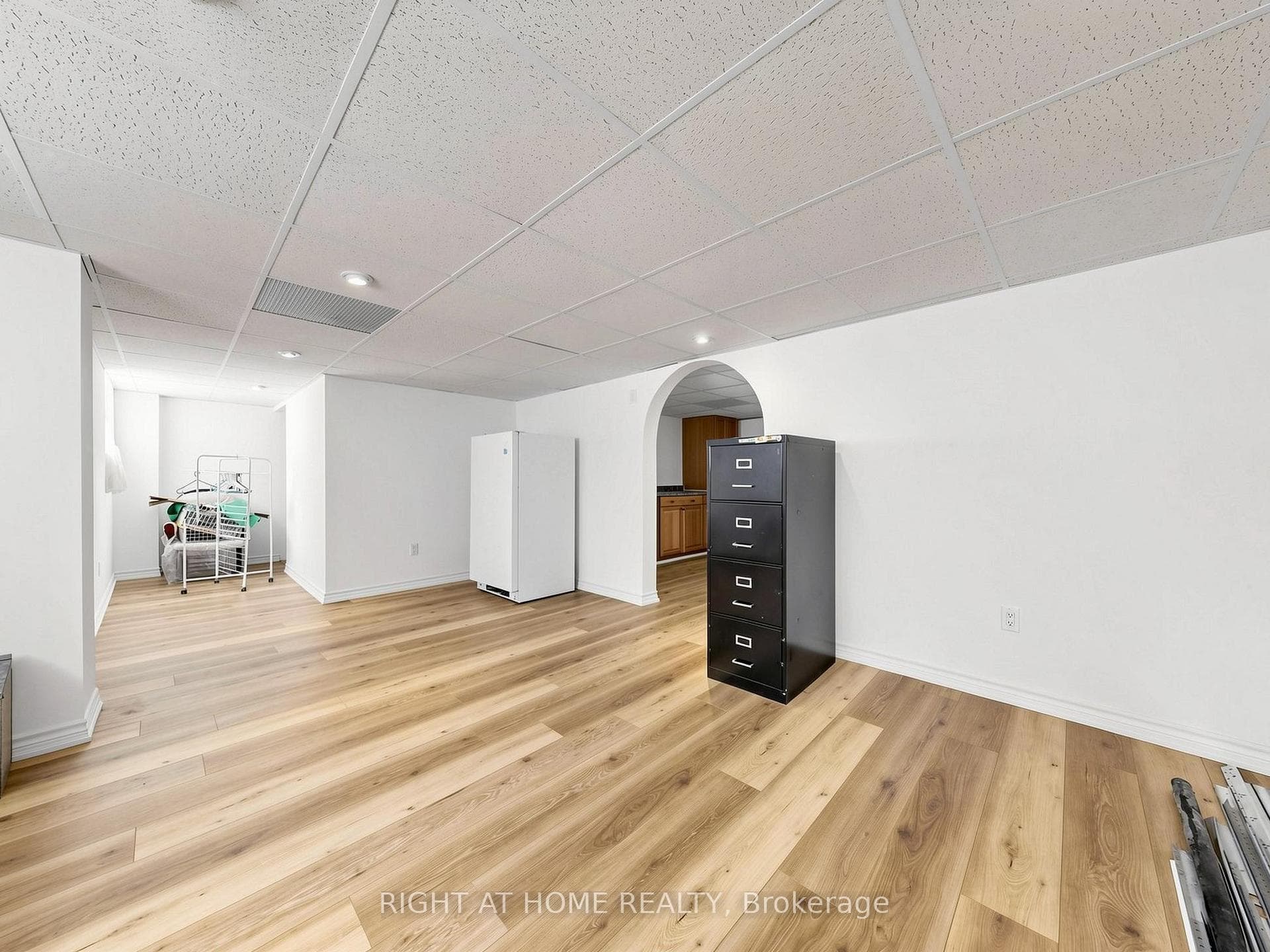 3114 Scotscraig Crescent photo 41