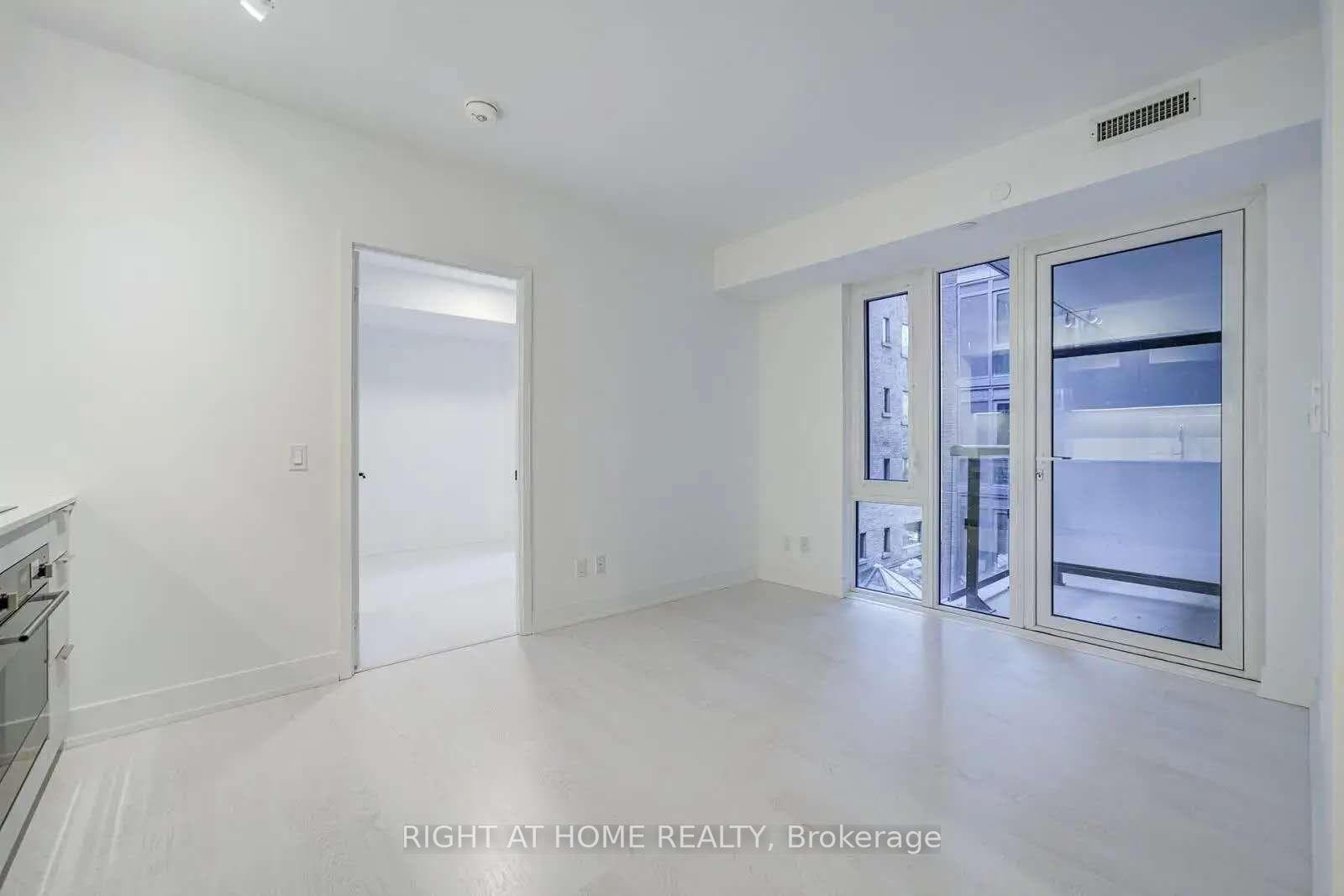 308 JARVIS Street Unit 516-P photo 5