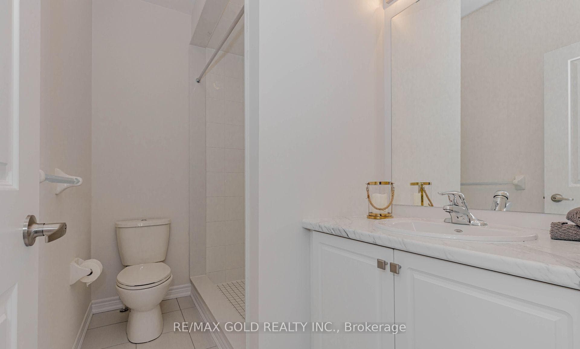 25 Sapwood Crescent photo 34