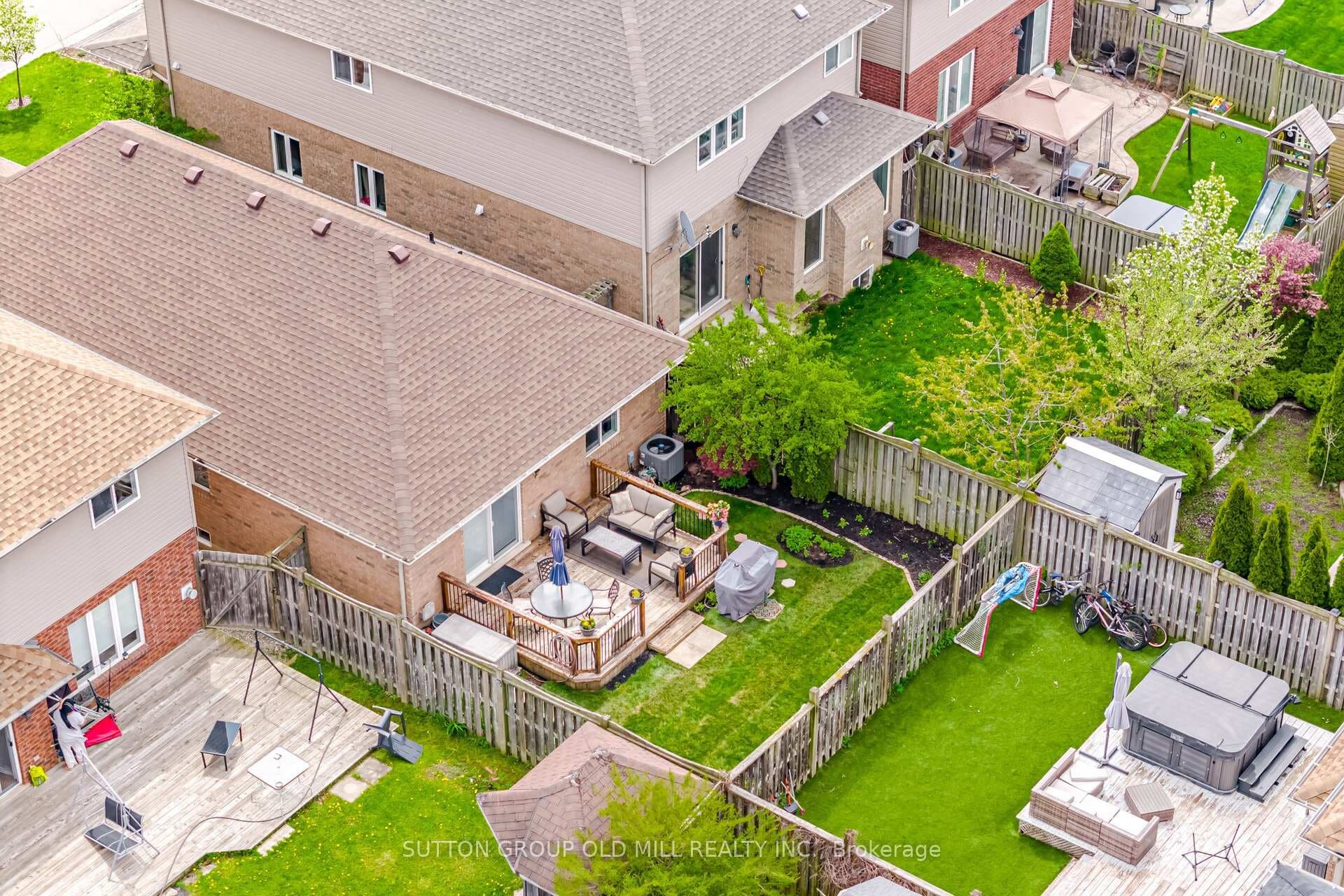 26 Edna Avenue photo 44