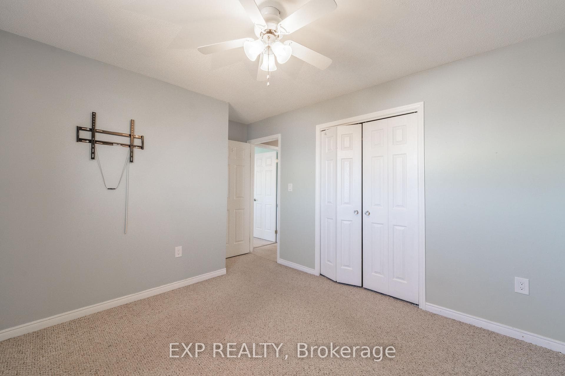 7801 Donlee Drive photo 24