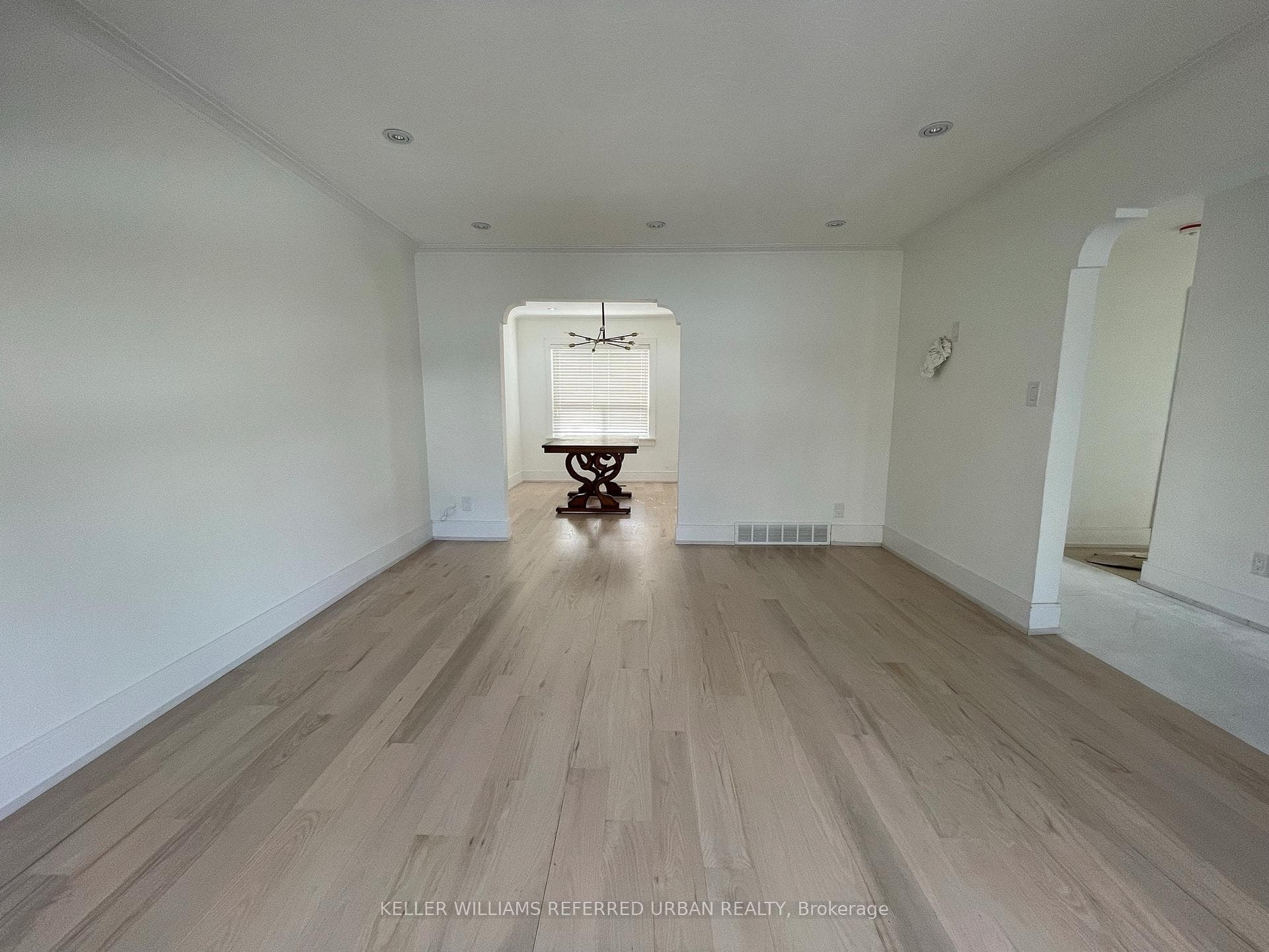 12 Erie Street Unit Main photo 4