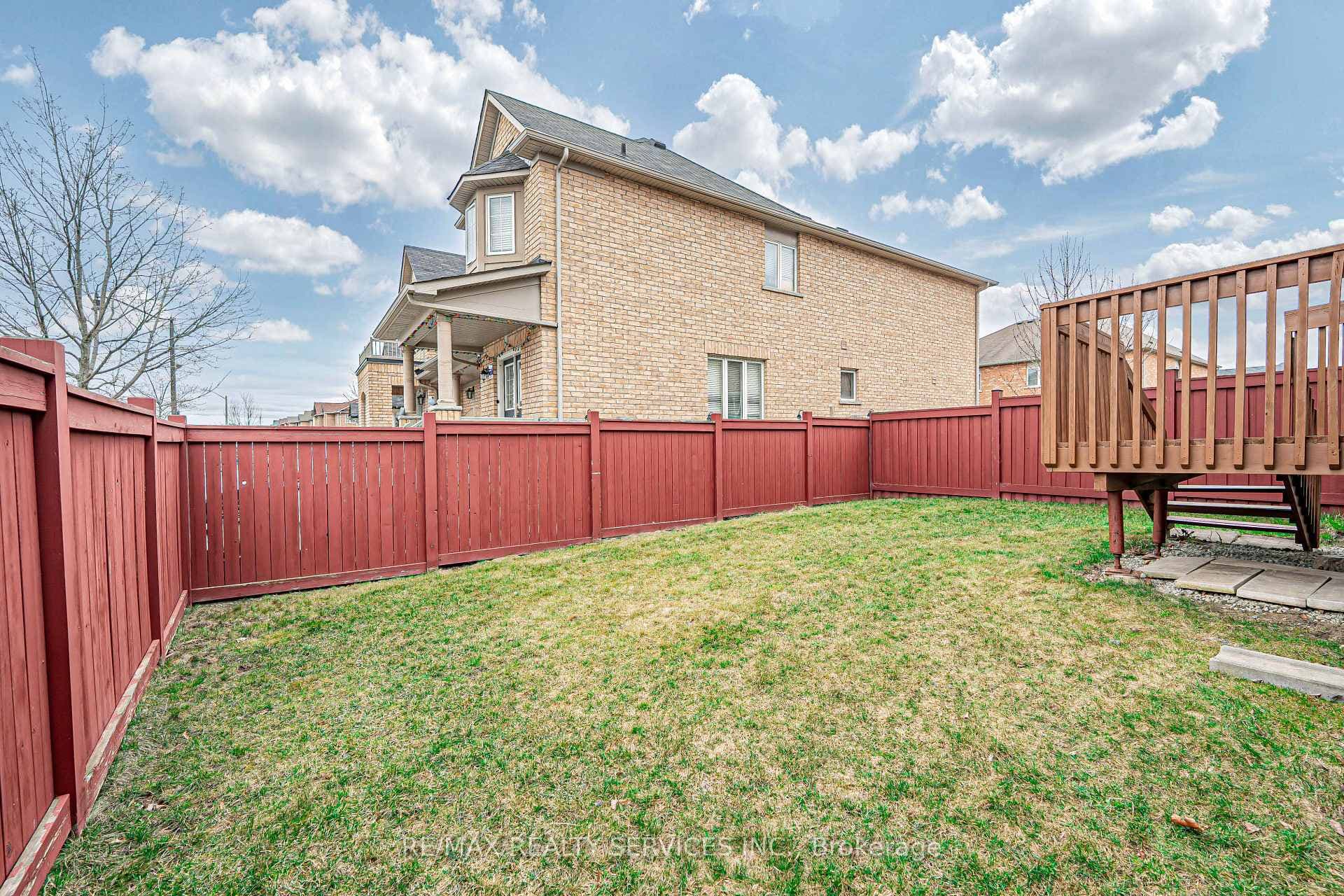 9 Delport Close photo 40