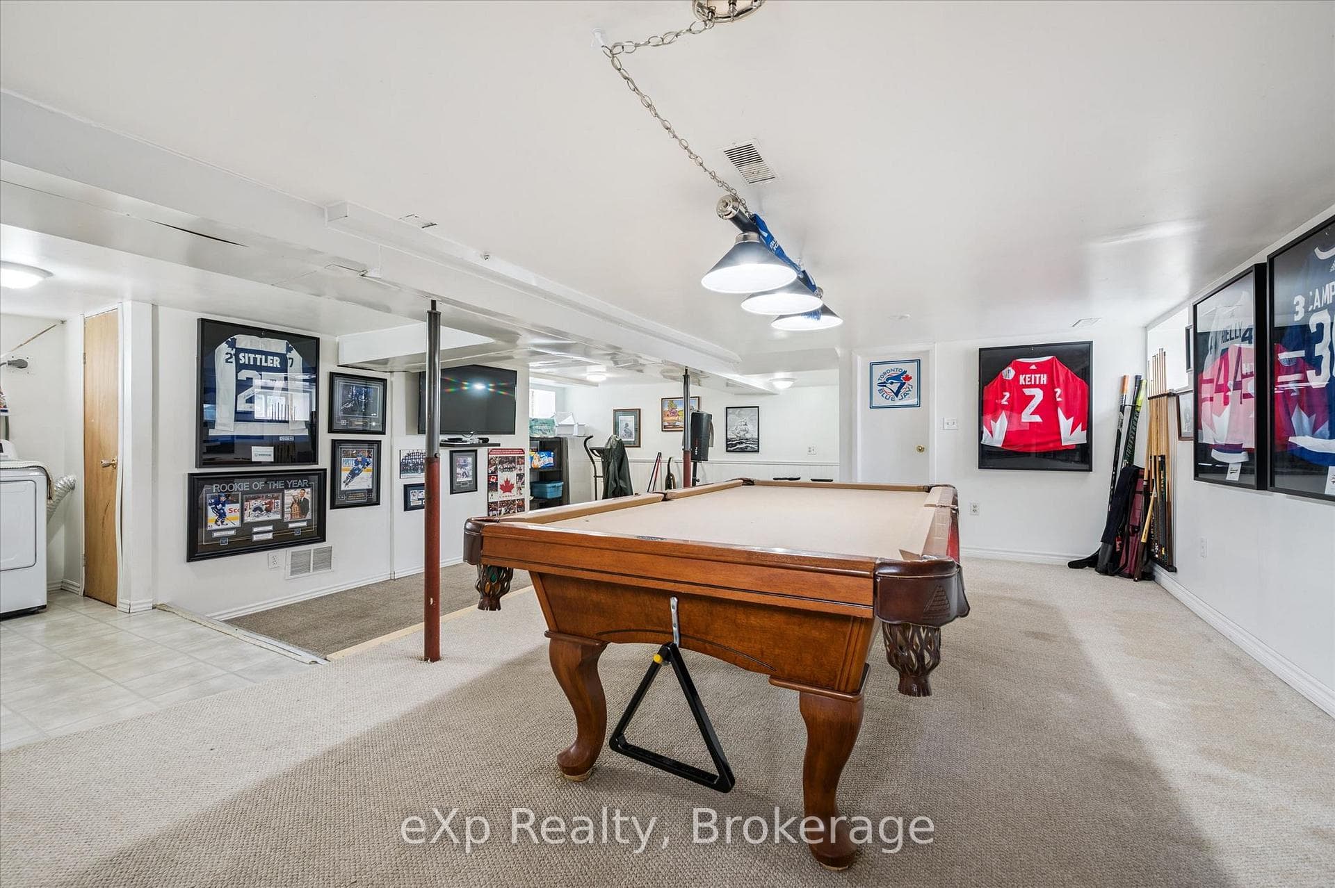 146 Victoria Road photo 28
