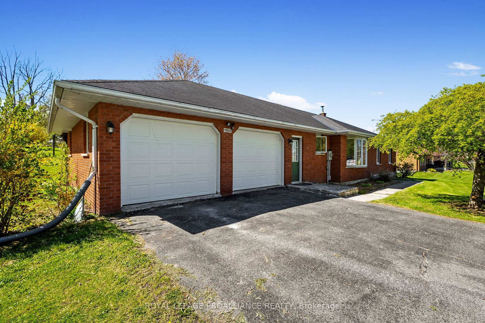 11834 3rd Line Road photo 2