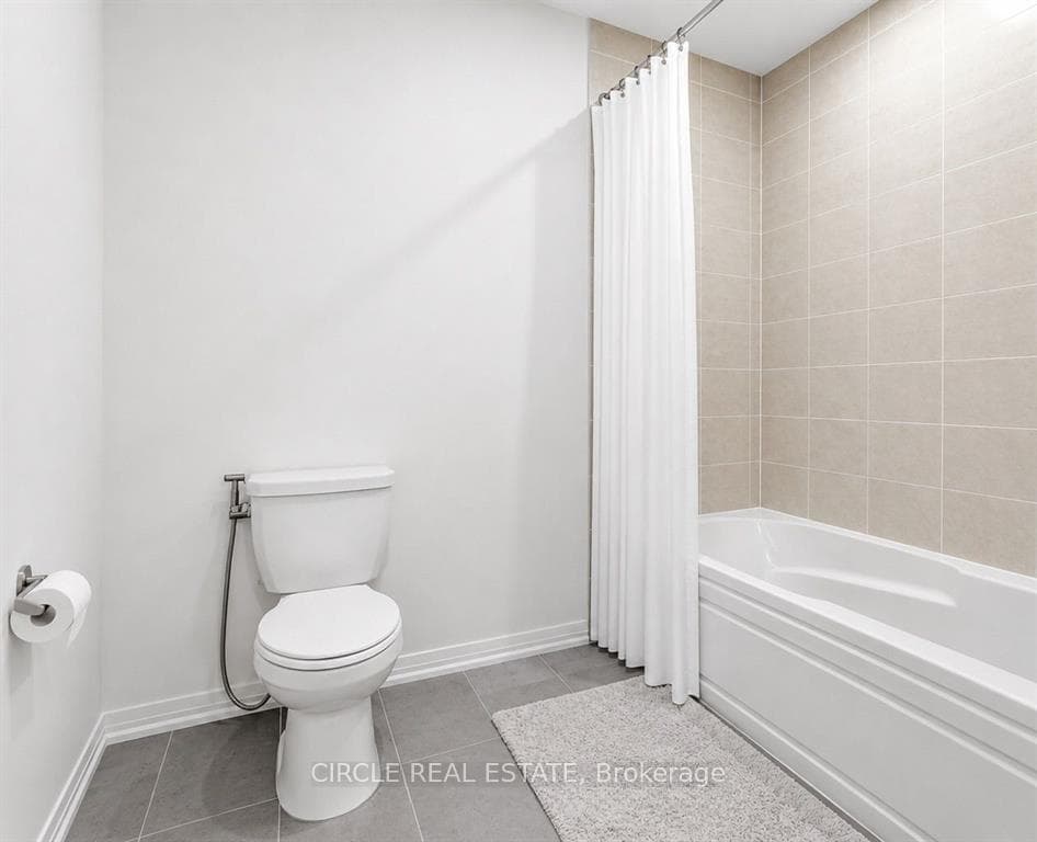 56 Langridge Way photo 28