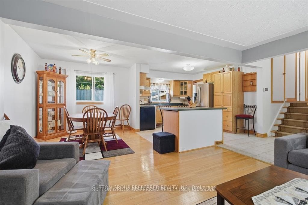 27 Stormont Drive photo 12