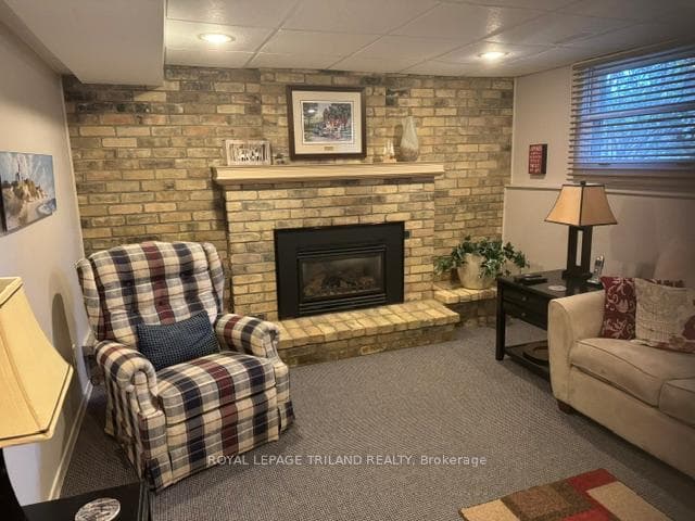 85 Mctaggart Crescent photo 17