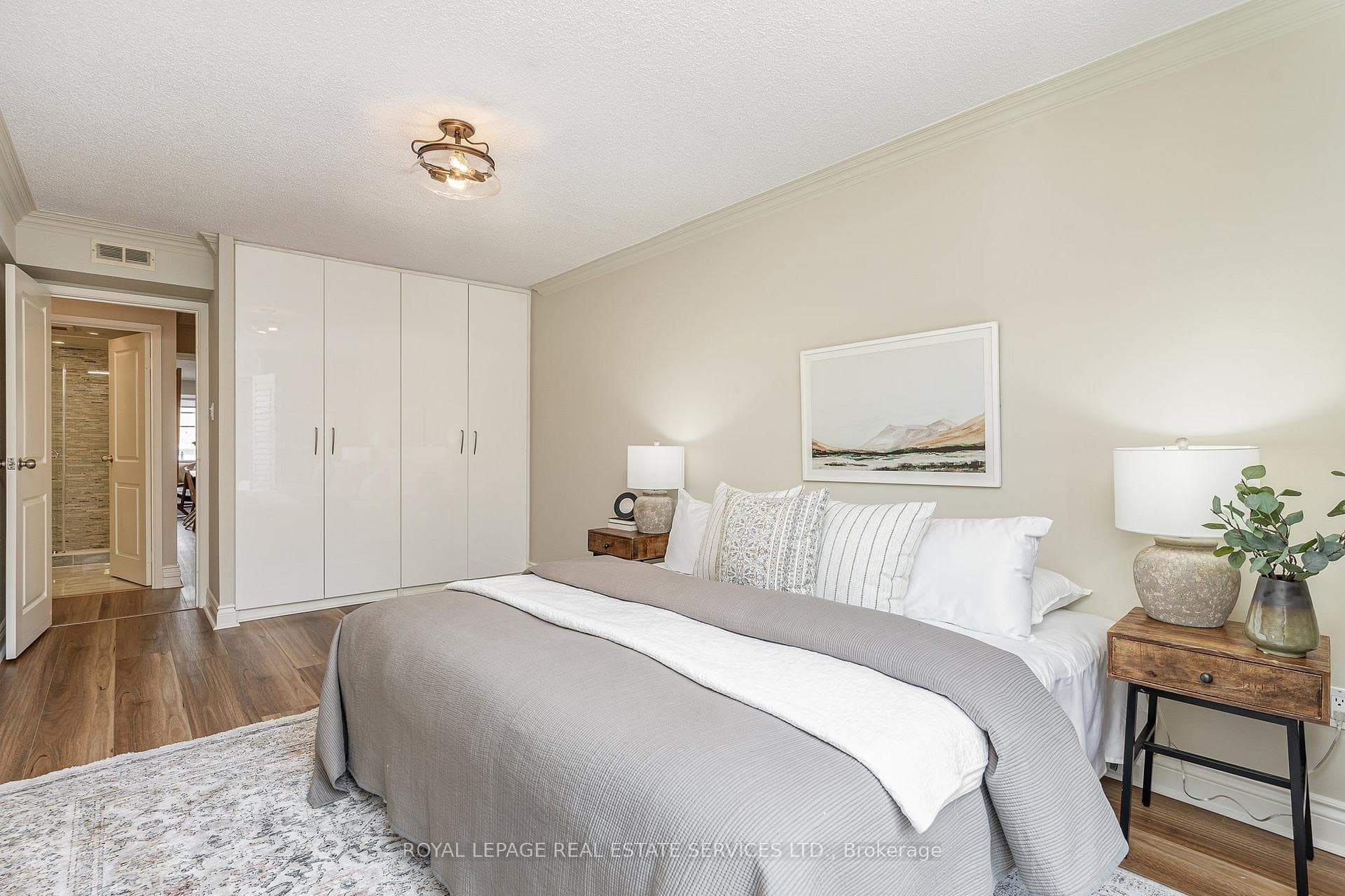 70 Elmsthorpe Avenue Unit 101 photo 18