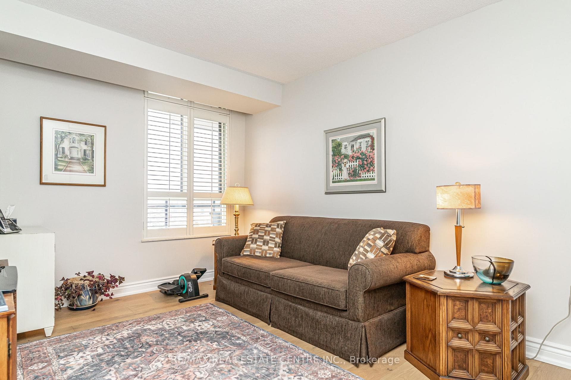 20 Cherrytree Drive Unit 806 photo 22