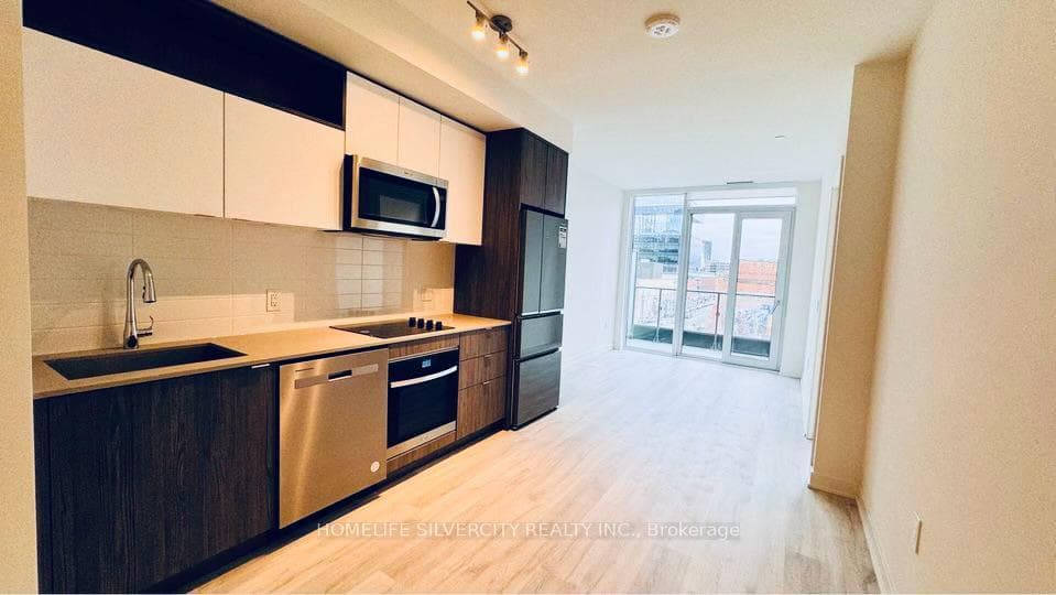 70 Princess Street Unit 403 photo 1
