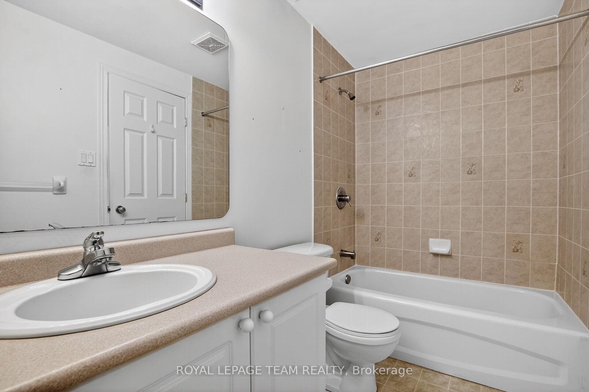 Full bathroom in lower level