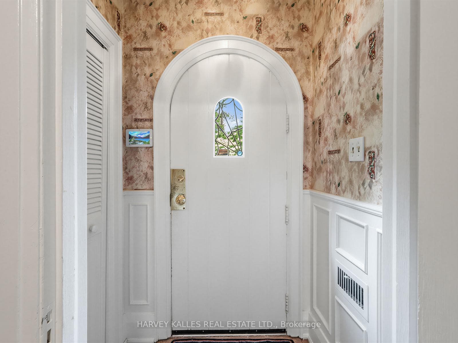 287 St. Leonard's Avenue photo 4