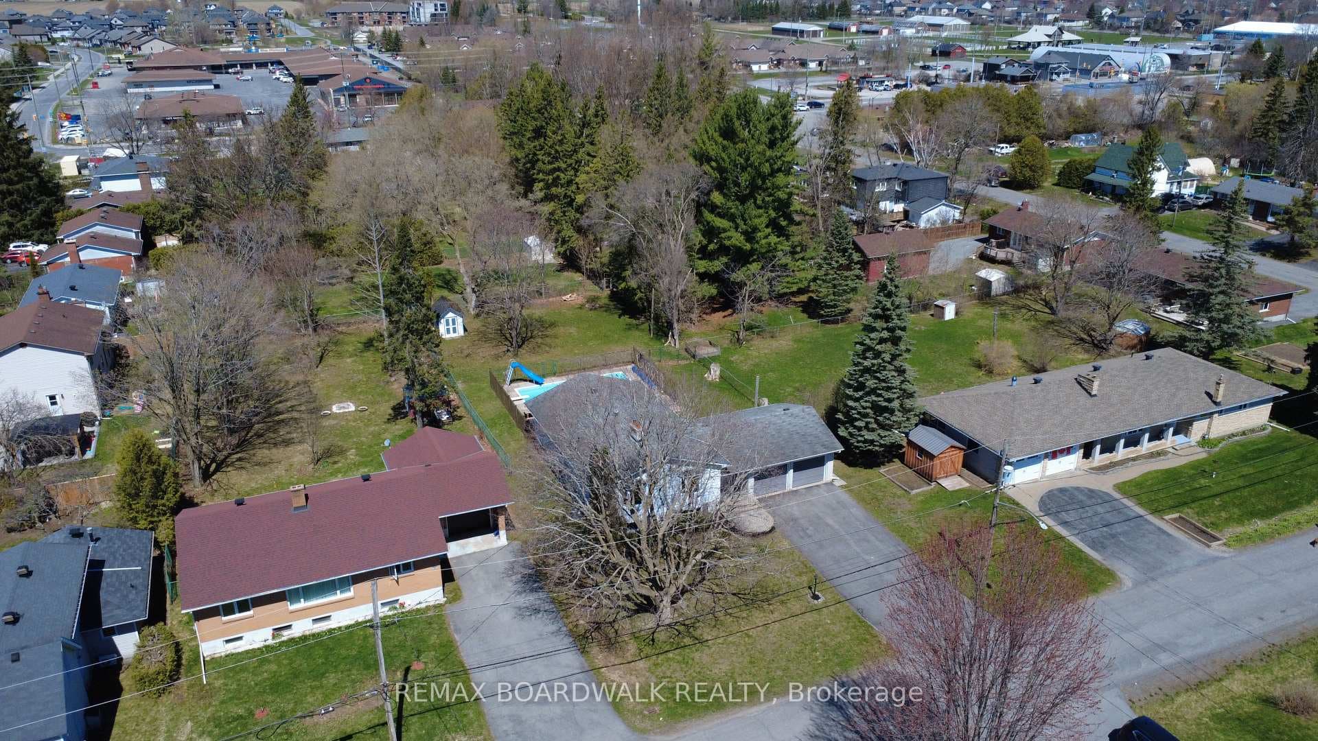 103 Christopher Hamilton Street photo 7