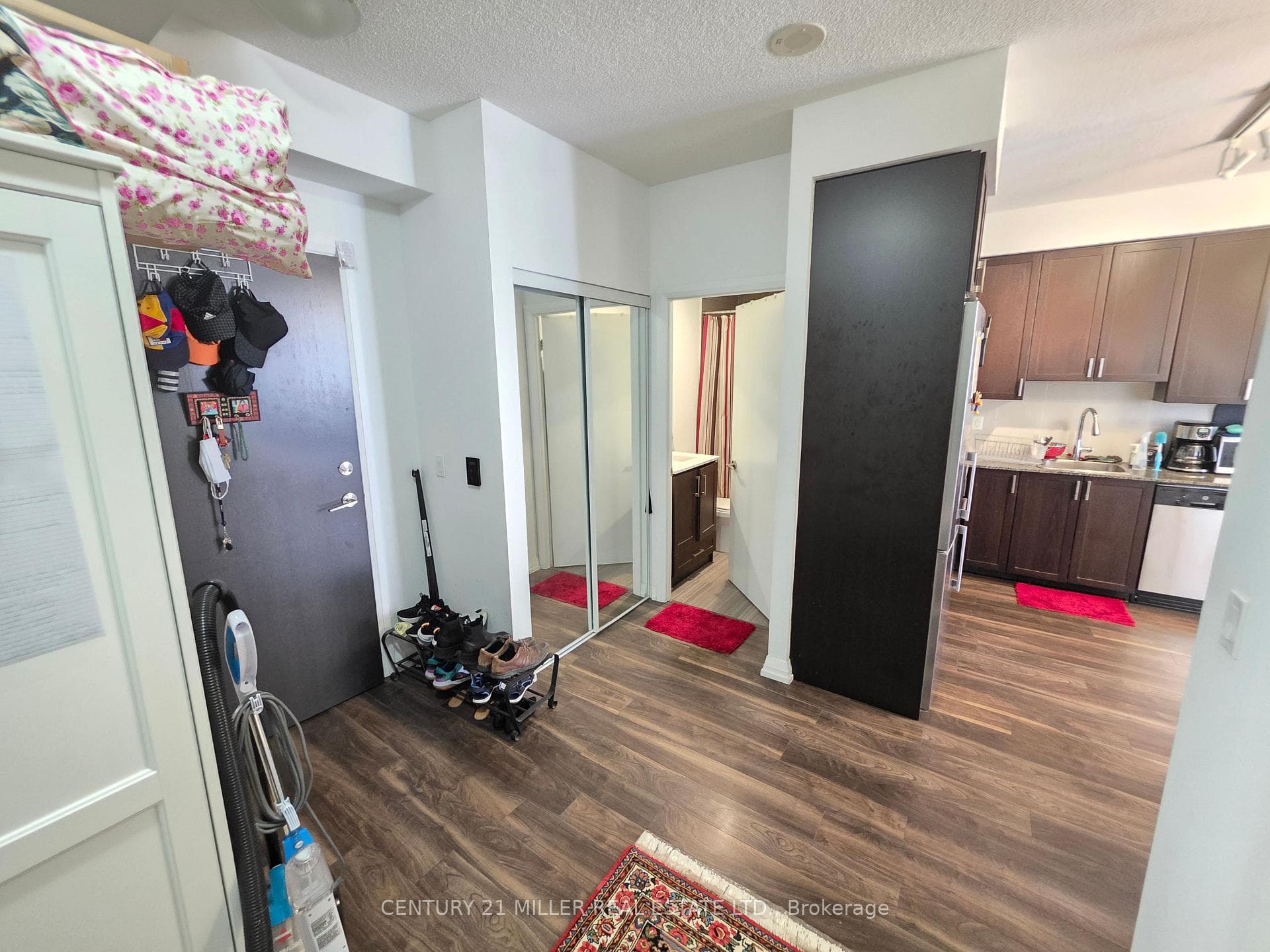 55 Ann O'reilly Road Unit 1401 photo 14