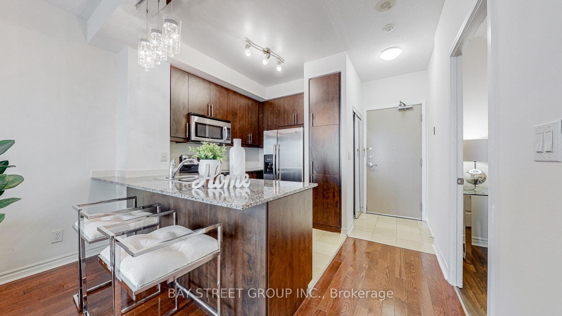 18 Holmes Avenue Unit 2408 photo 7