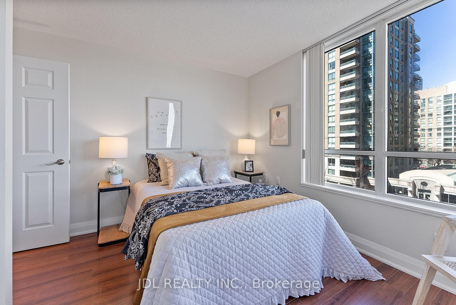 35 Finch Avenue Unit 605 photo 38